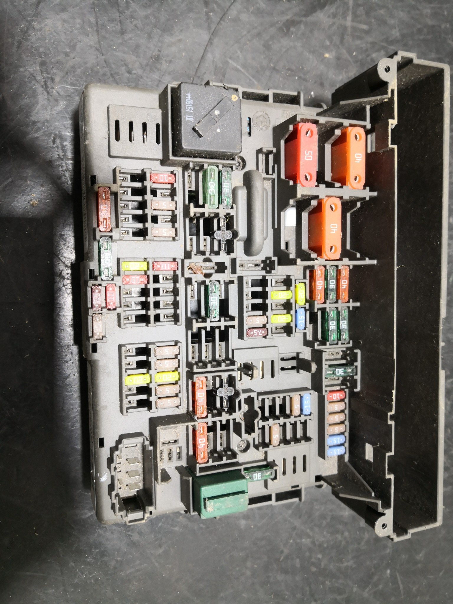 Caixa dos Fusíveis BMW 3 Coupé (E92) | 05 - 13 Imagem-3