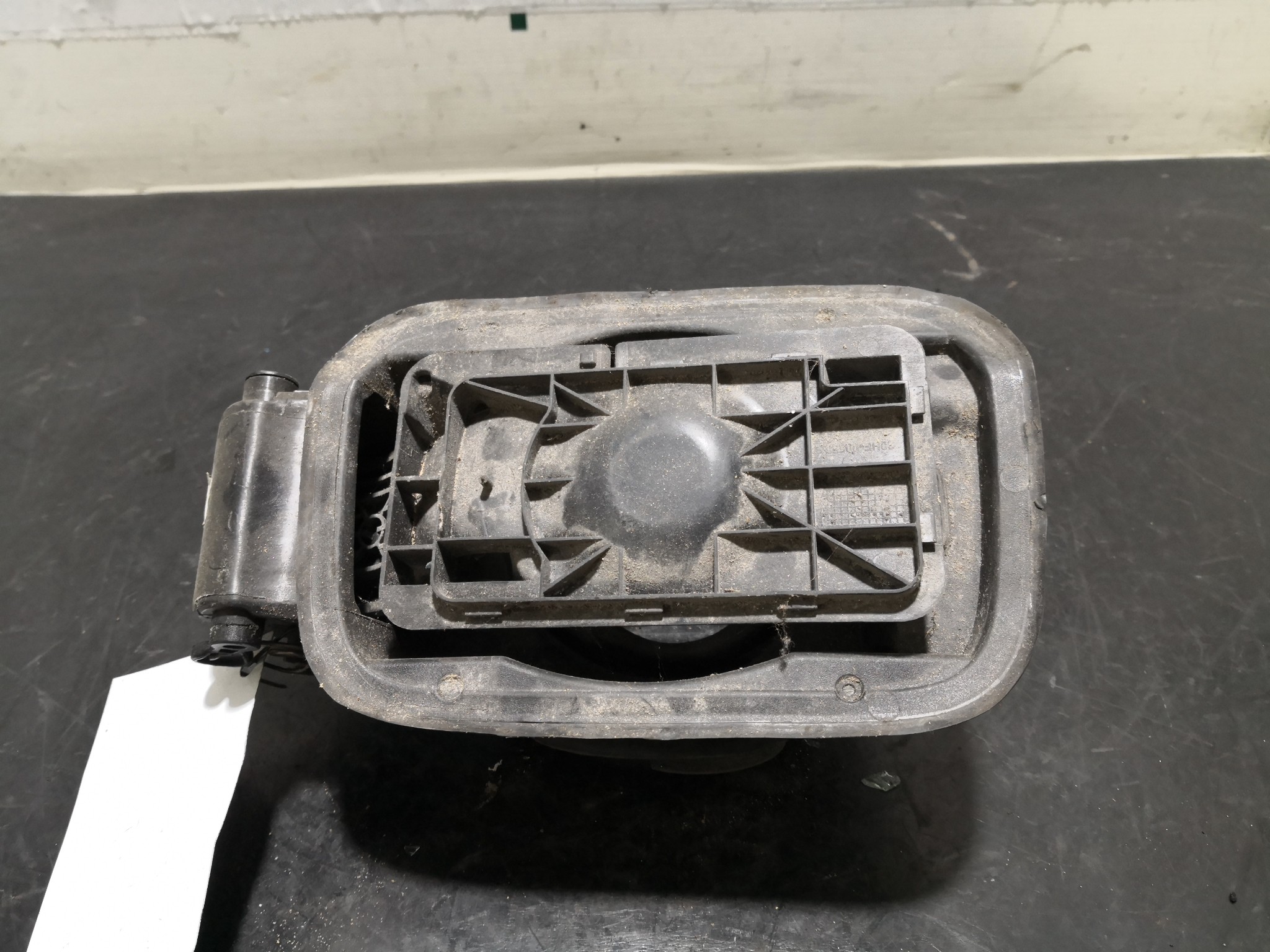 Tampa Exterior de Combustivel BMW - ID S_97588