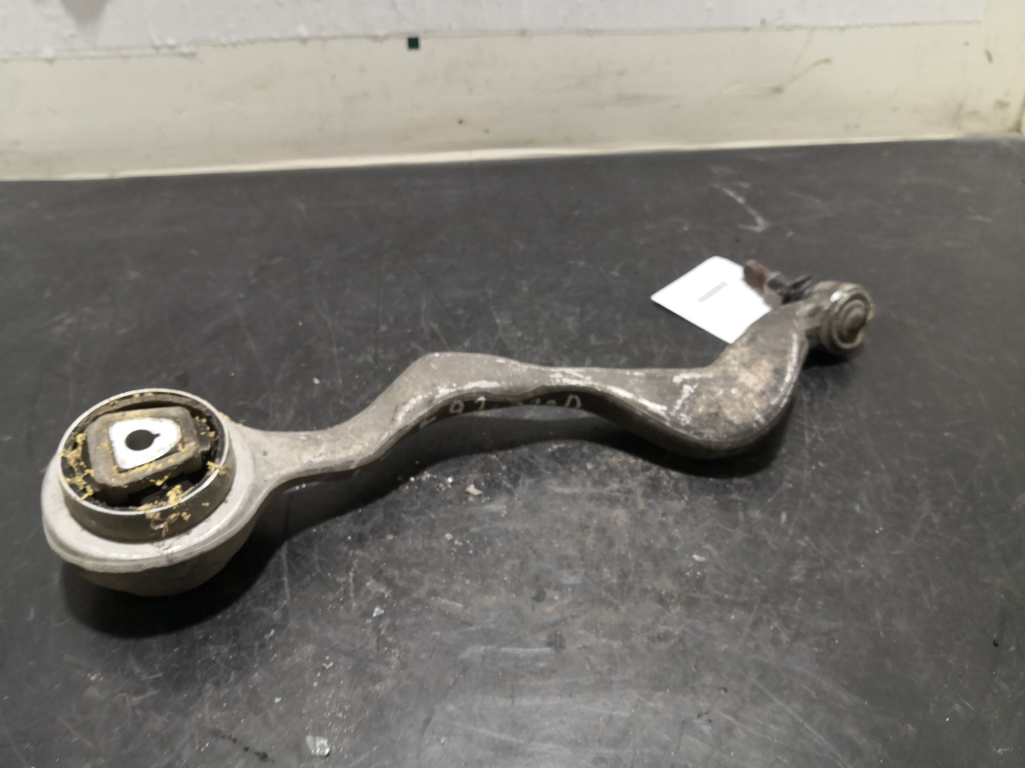 Braço Suspensão Frente Esq BMW - ID S_97584