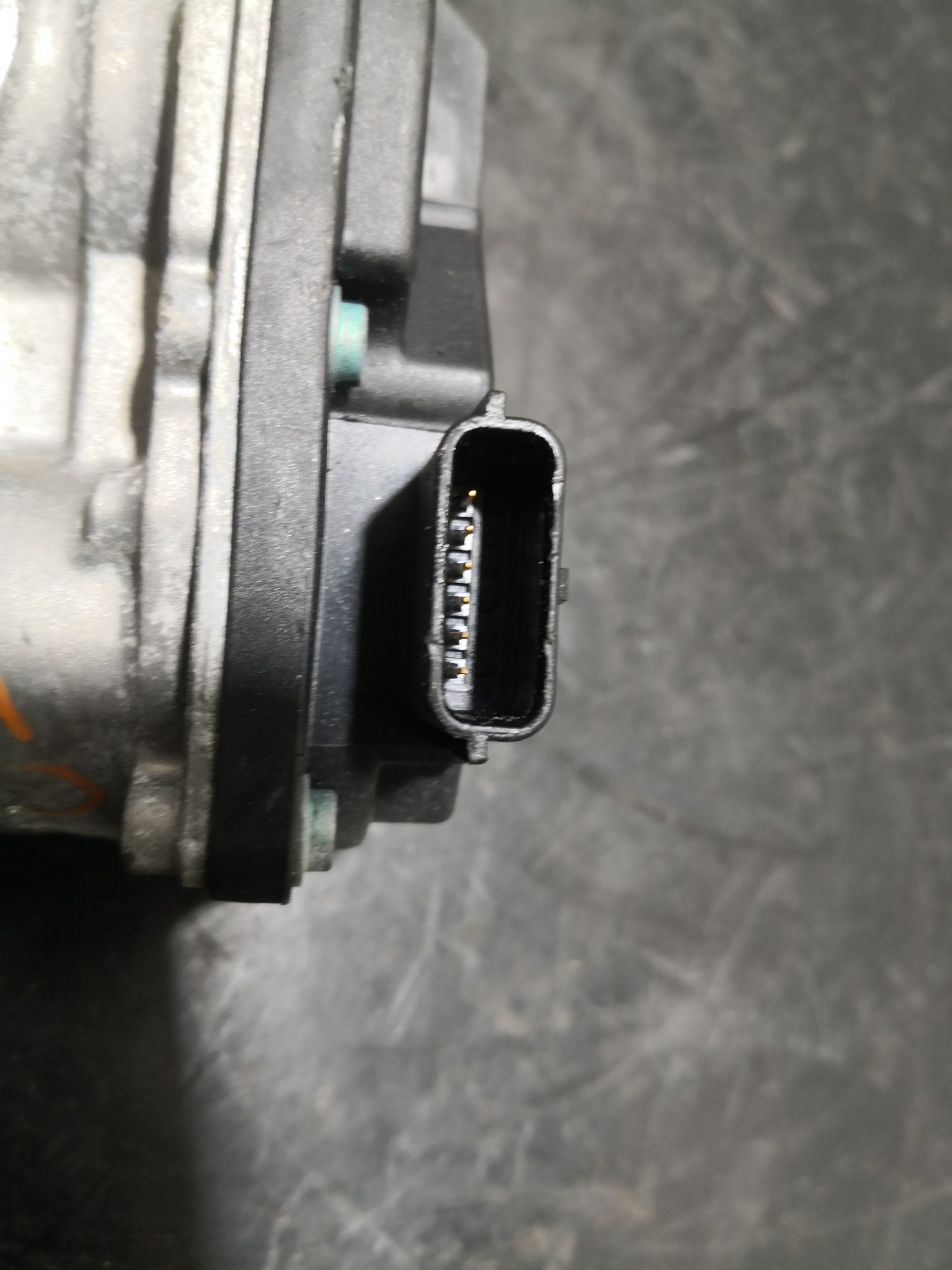 Borboleta de Admissão RENAULT CLIO V (BF_) | 19 -  Imagem-1