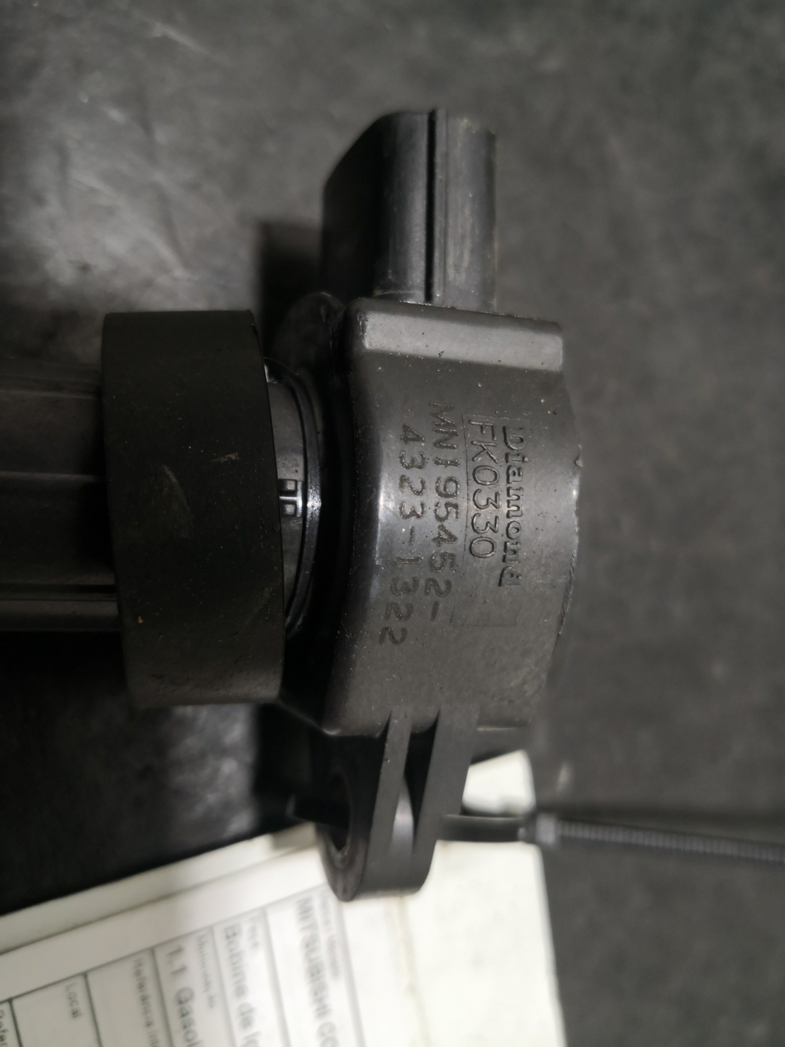 Bobine de Ignição MITSUBISHI COLT CZ3 | 05 - 11 Imagem-1