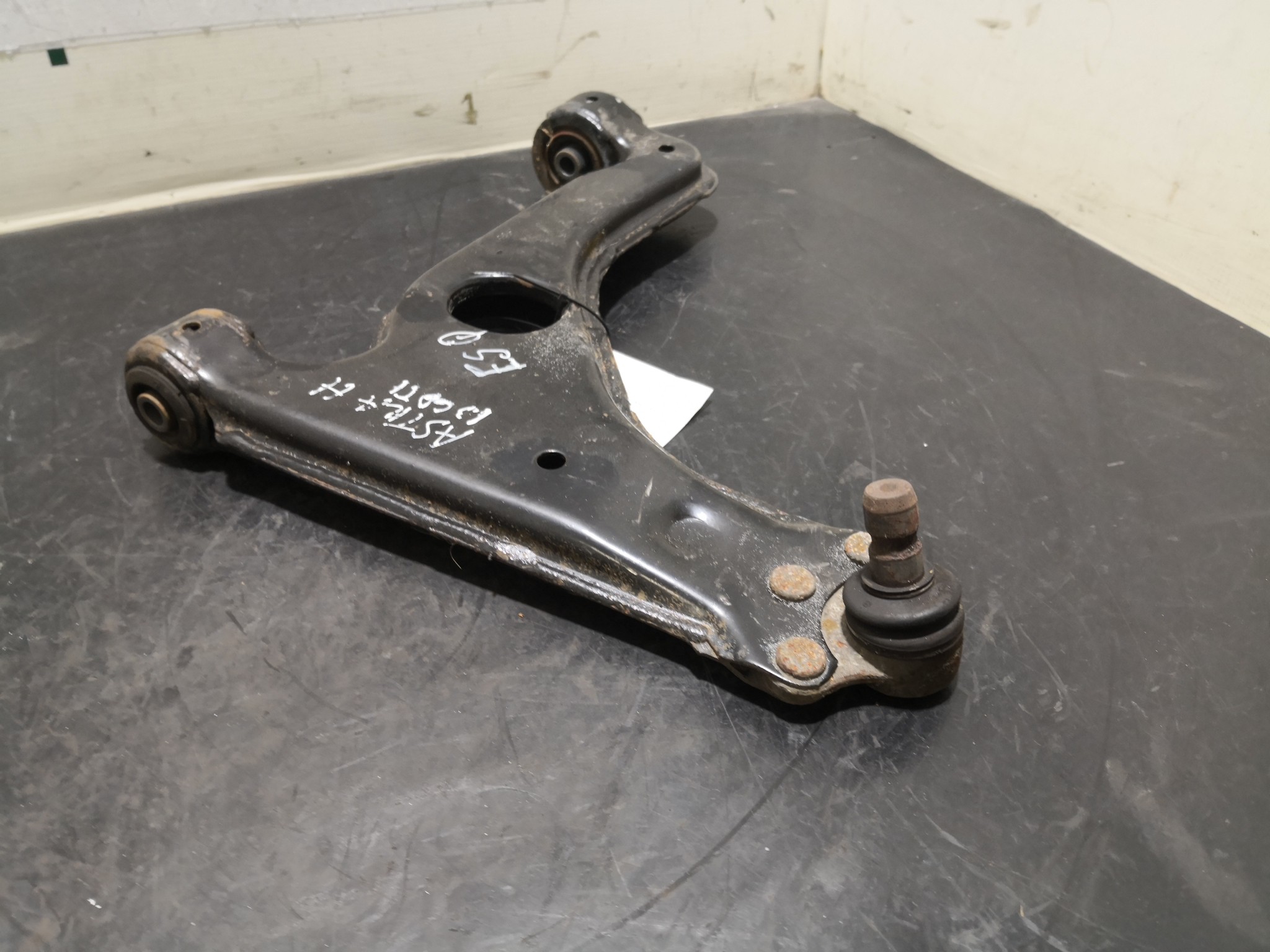 Braço Suspensão Frente Esq OPEL ASTRA H Combi (A04) | 04 - 14 Imagem-1