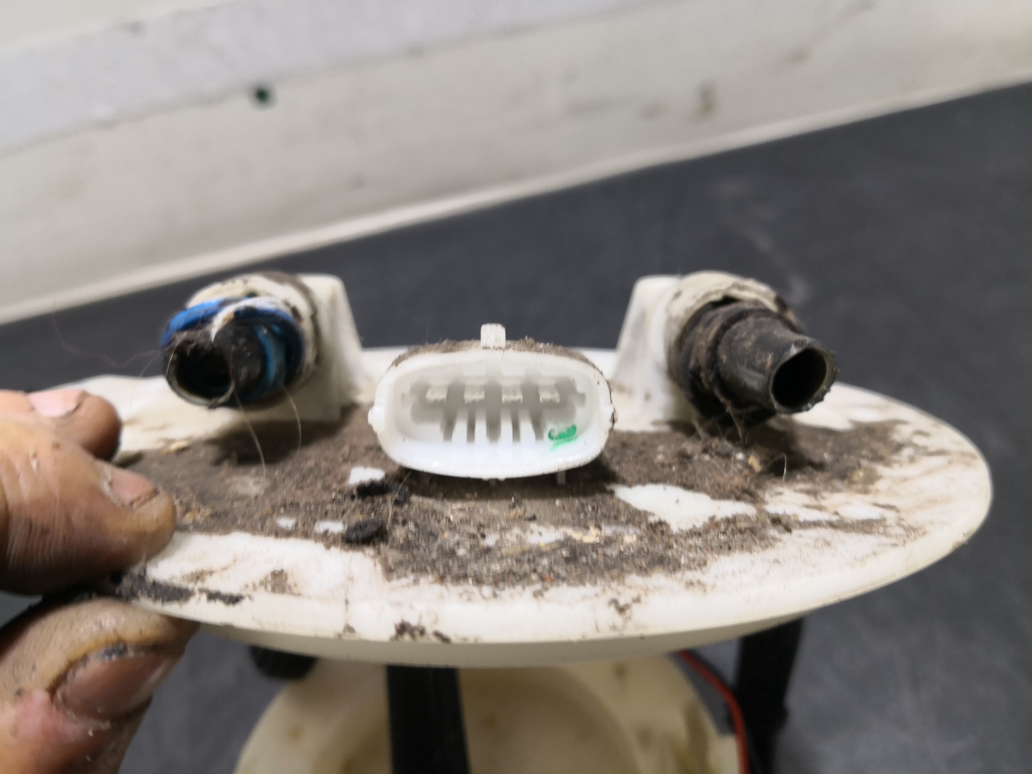 Boia do Combustível OPEL ASTRA H Combi (A04) | 04 - 14 Imagem-2