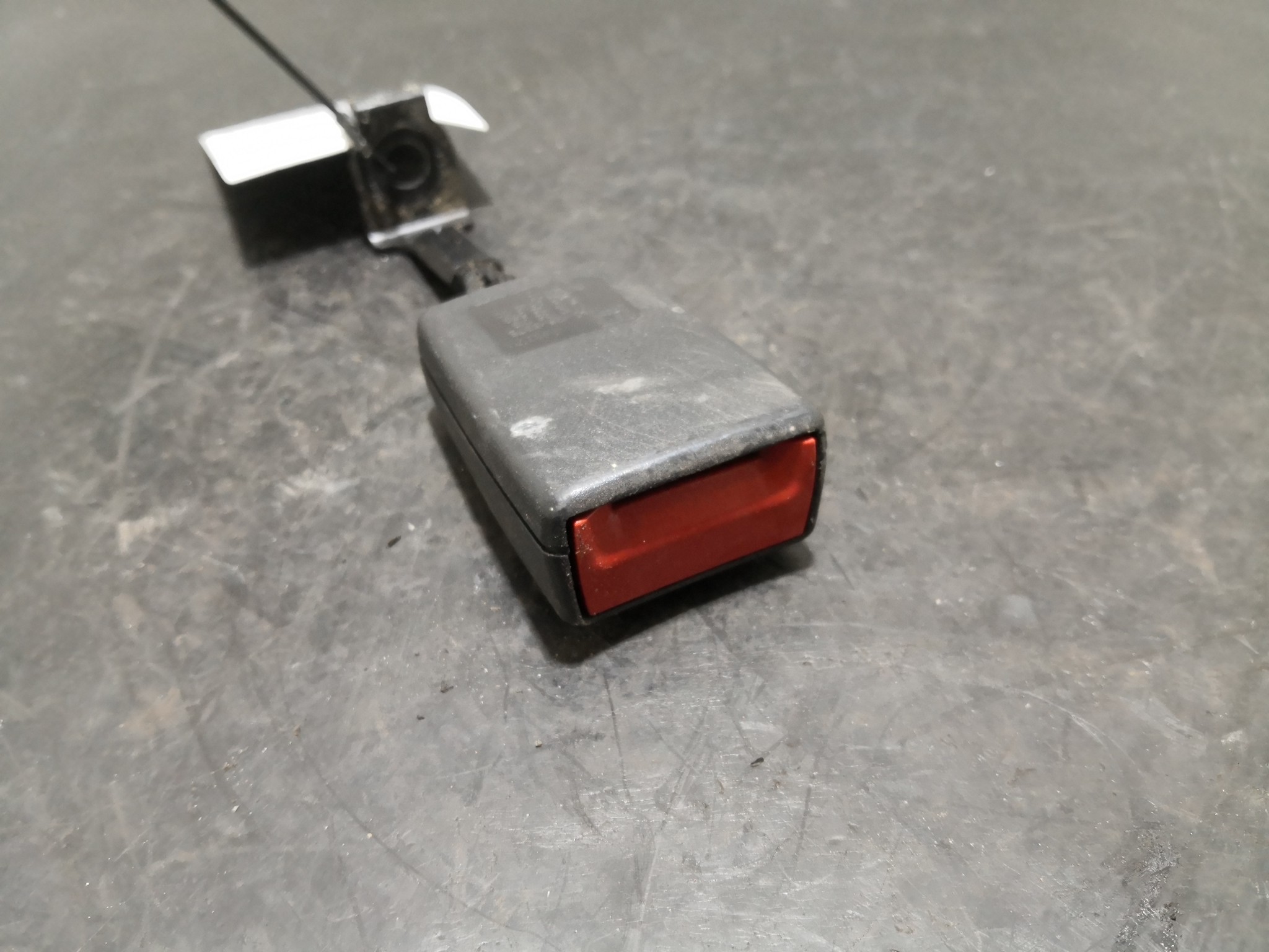 Engate Cinto Trás Esq OPEL ASTRA H Combi (A04) | 04 - 14 Imagem-2