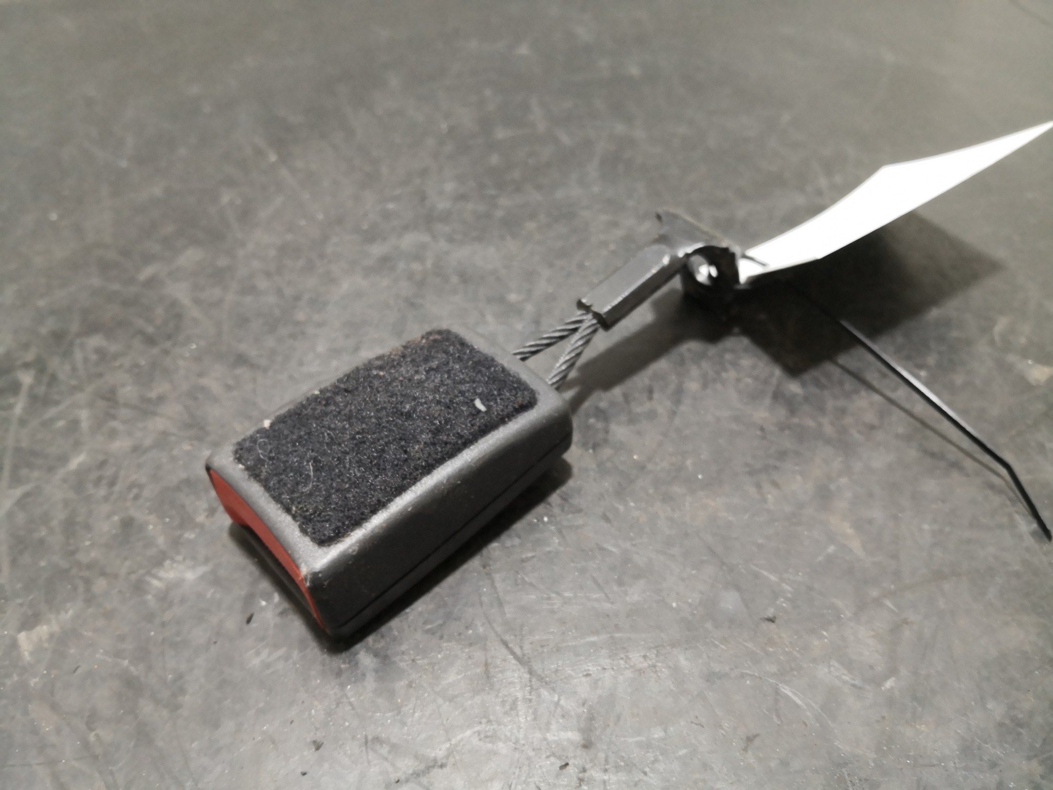 Engate Cinto Trás Esq OPEL ASTRA H Combi (A04) | 04 - 14 Imagem-3