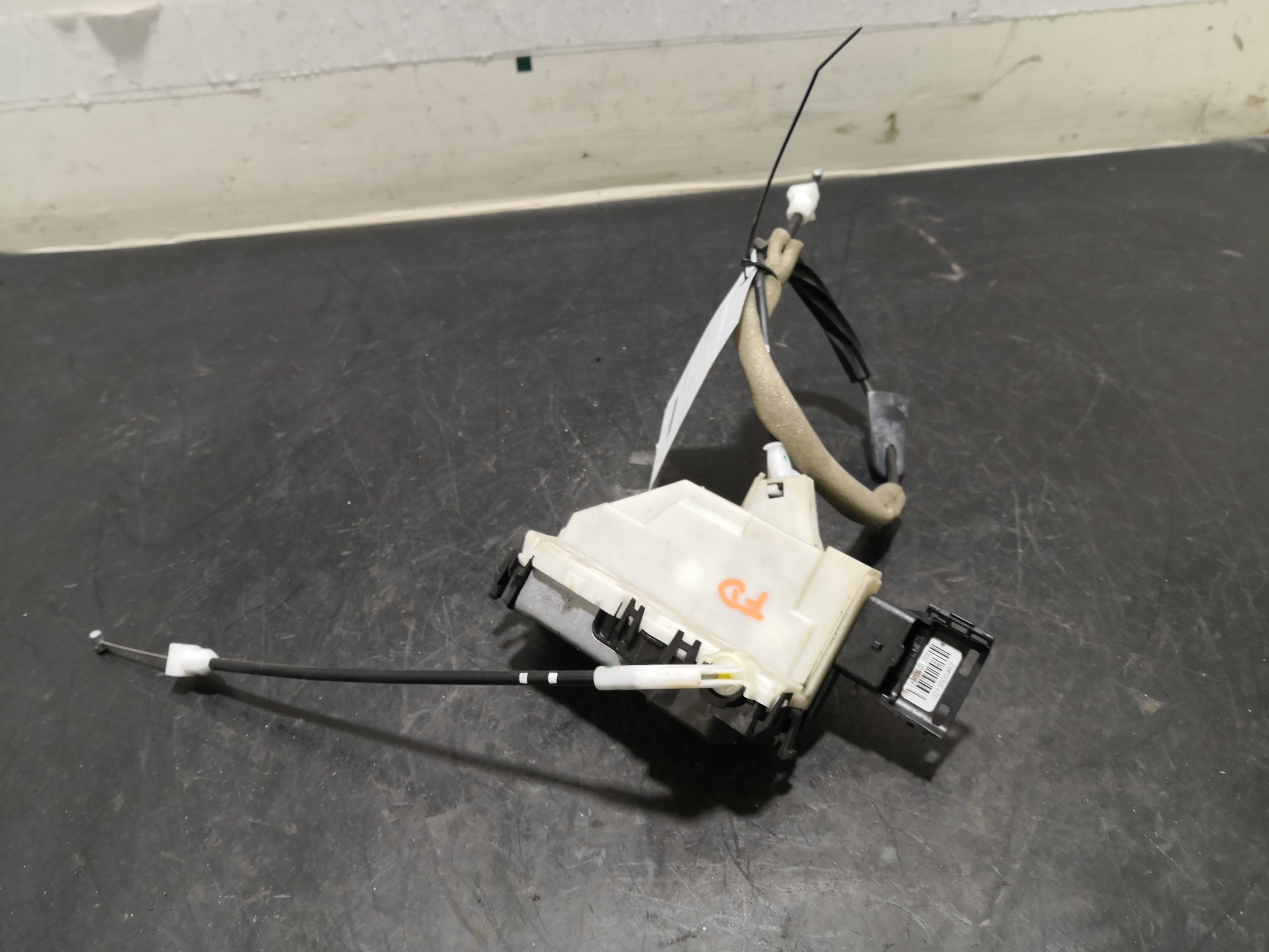 Fecho da Porta Frente Dto PEUGEOT - ID S_98015