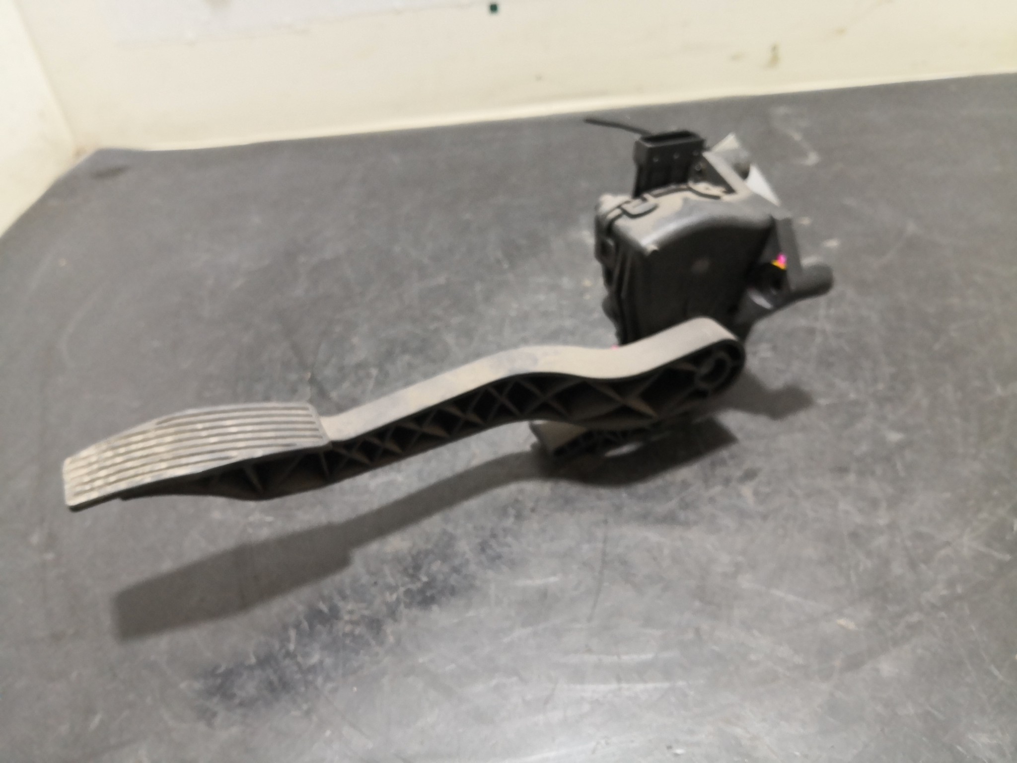 Pedal Potenciometro Acelerador OPEL CORSA C (X01) | 00 - 09 Imagem-3