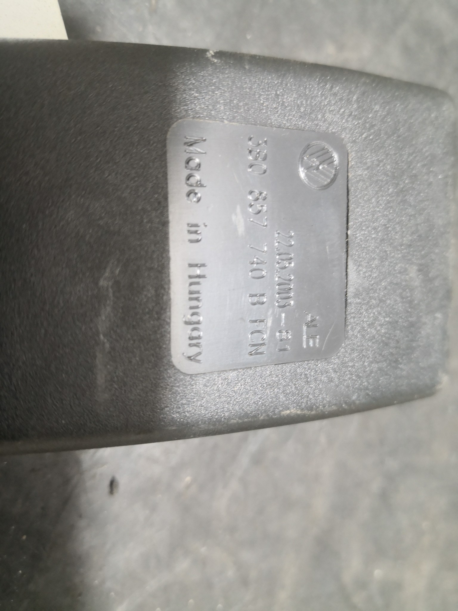 Engate Cinto Trás Dto VOLKSWAGEN PASSAT Variant (3B6) | 00 - 05 Imagem-1