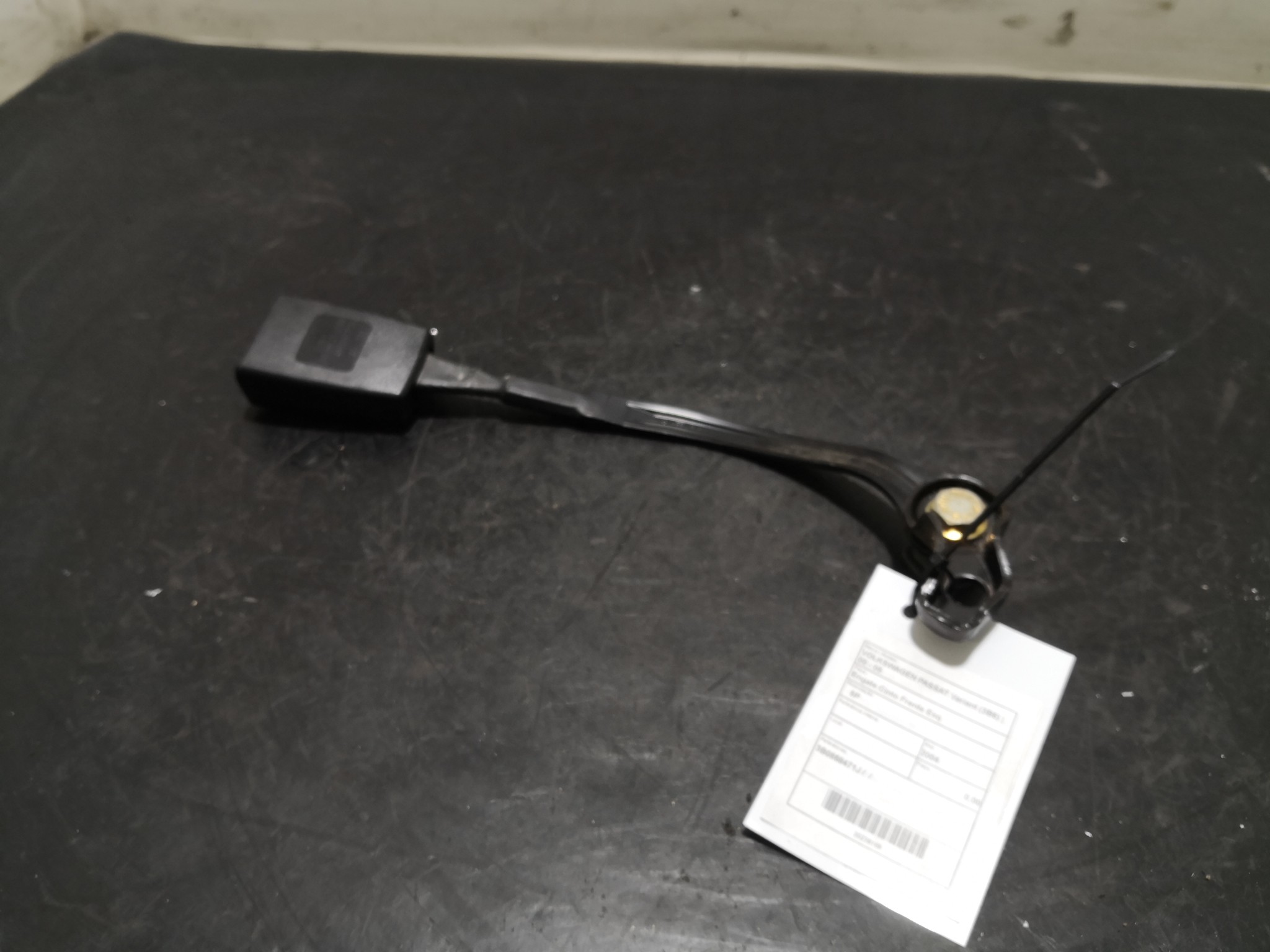 Engate Cinto Frente Esq VOLKSWAGEN - ID S_98168