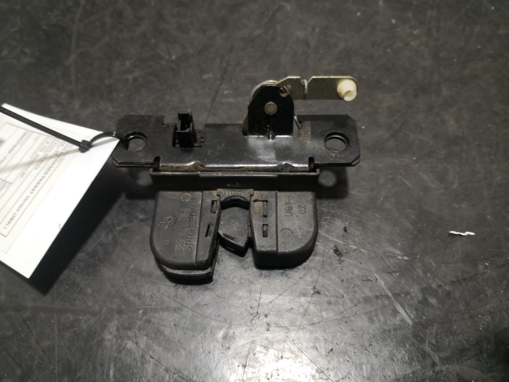 Fecho da Mala VOLKSWAGEN - ID S_98165