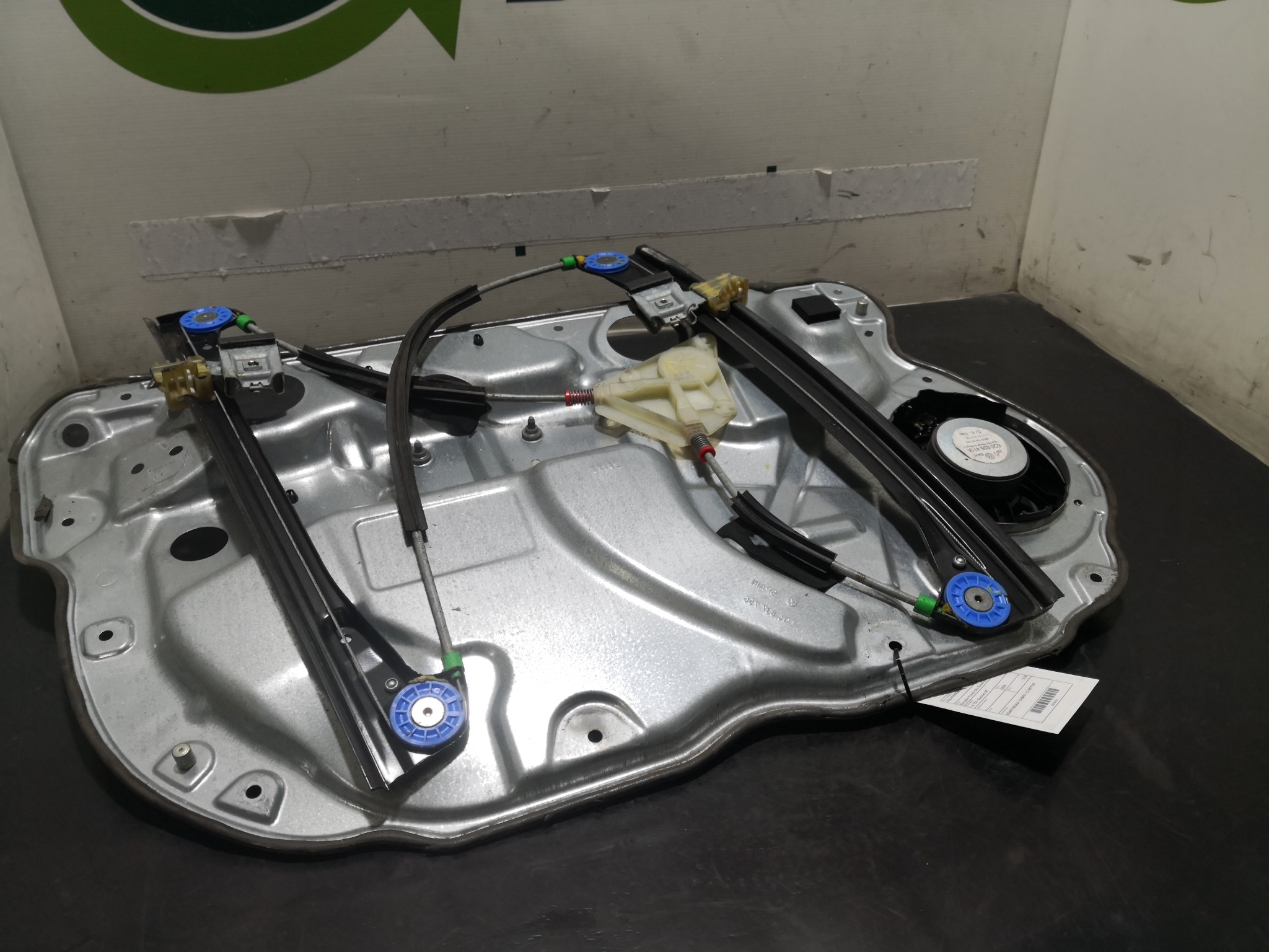 Elevador Frente Dto Electrico VOLKSWAGEN POLO (9N_) | 01 - 14 Imagem-4