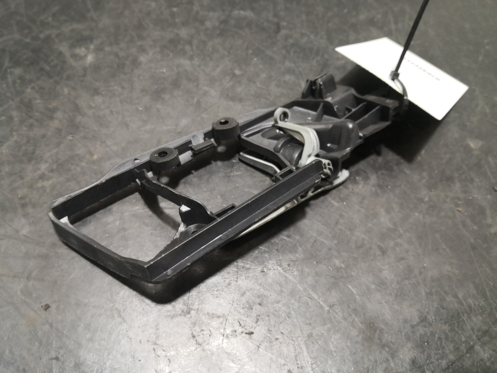 Puxador Interior Trás Esq VOLKSWAGEN POLO (9N_) | 01 - 14 Imagem-1