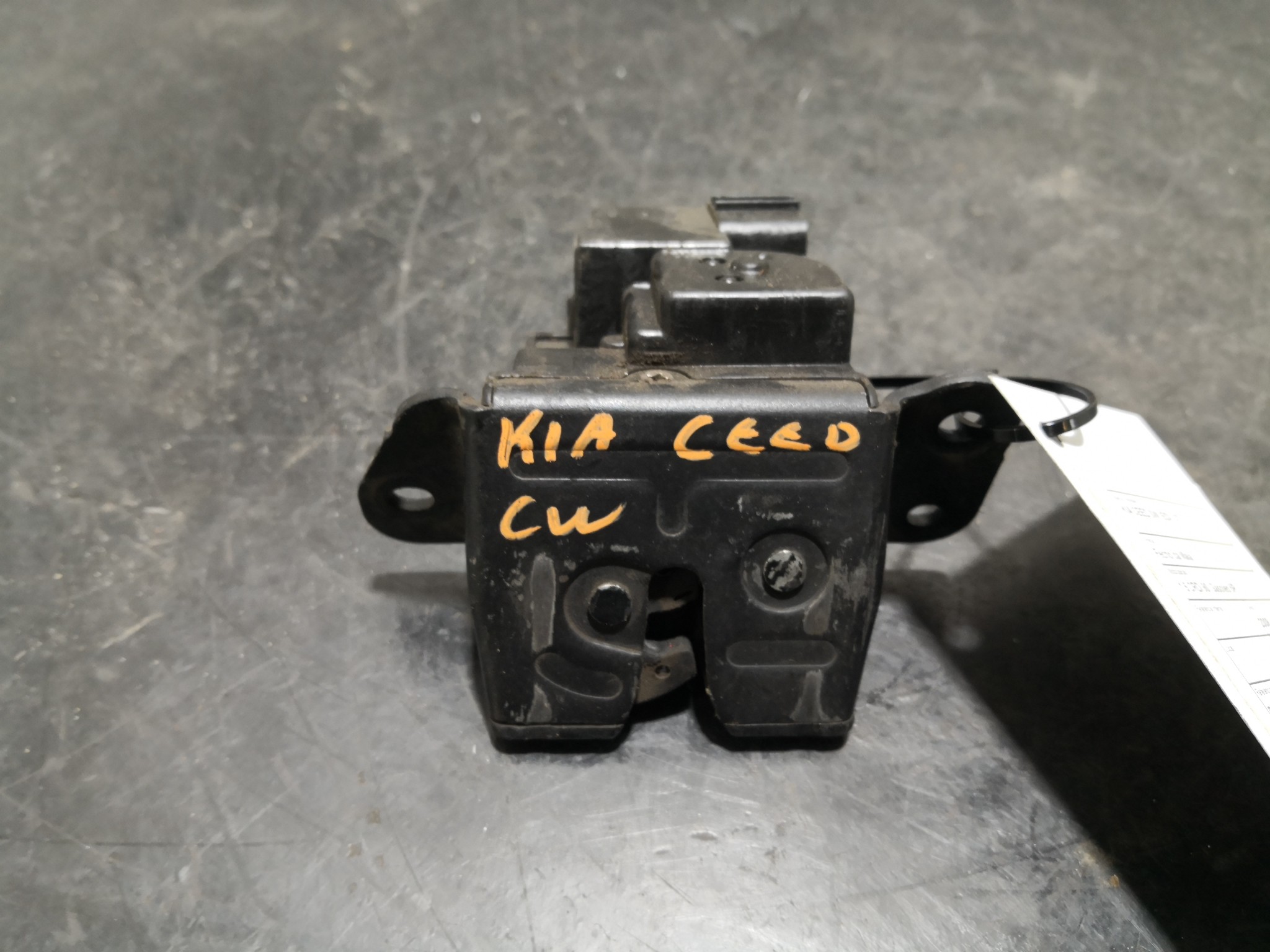 Fecho da Mala KIA - ID S_98304