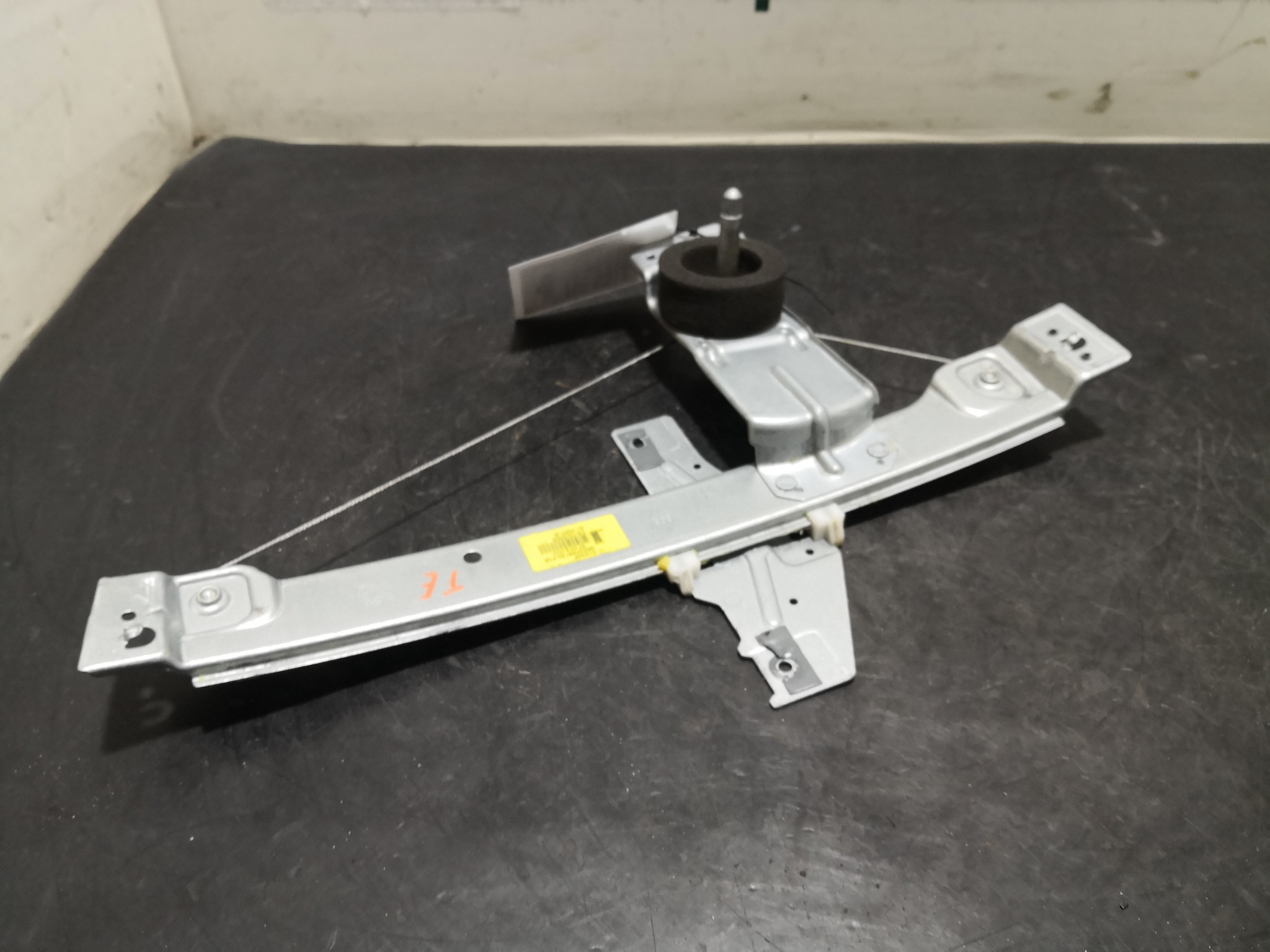 Elevador Trás Esq PEUGEOT 207 (WA_, WC_) | 06 - 15 Imagem-1