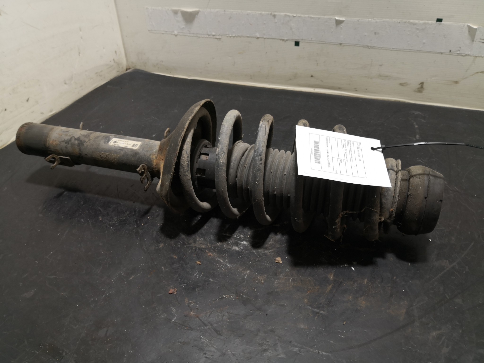 Amortecedor Frente Dto AUDI A3 (8L1) | 96 - 06 Imagem-3