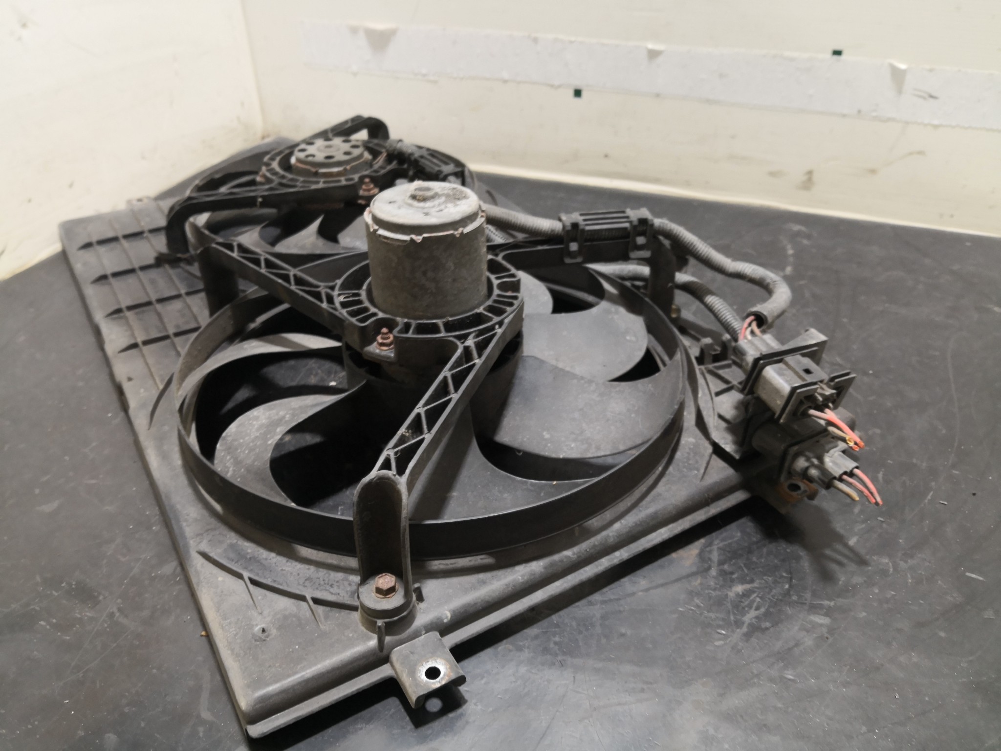 Termoventiladores AUDI A3 (8L1) | 96 - 06 Imagem-1