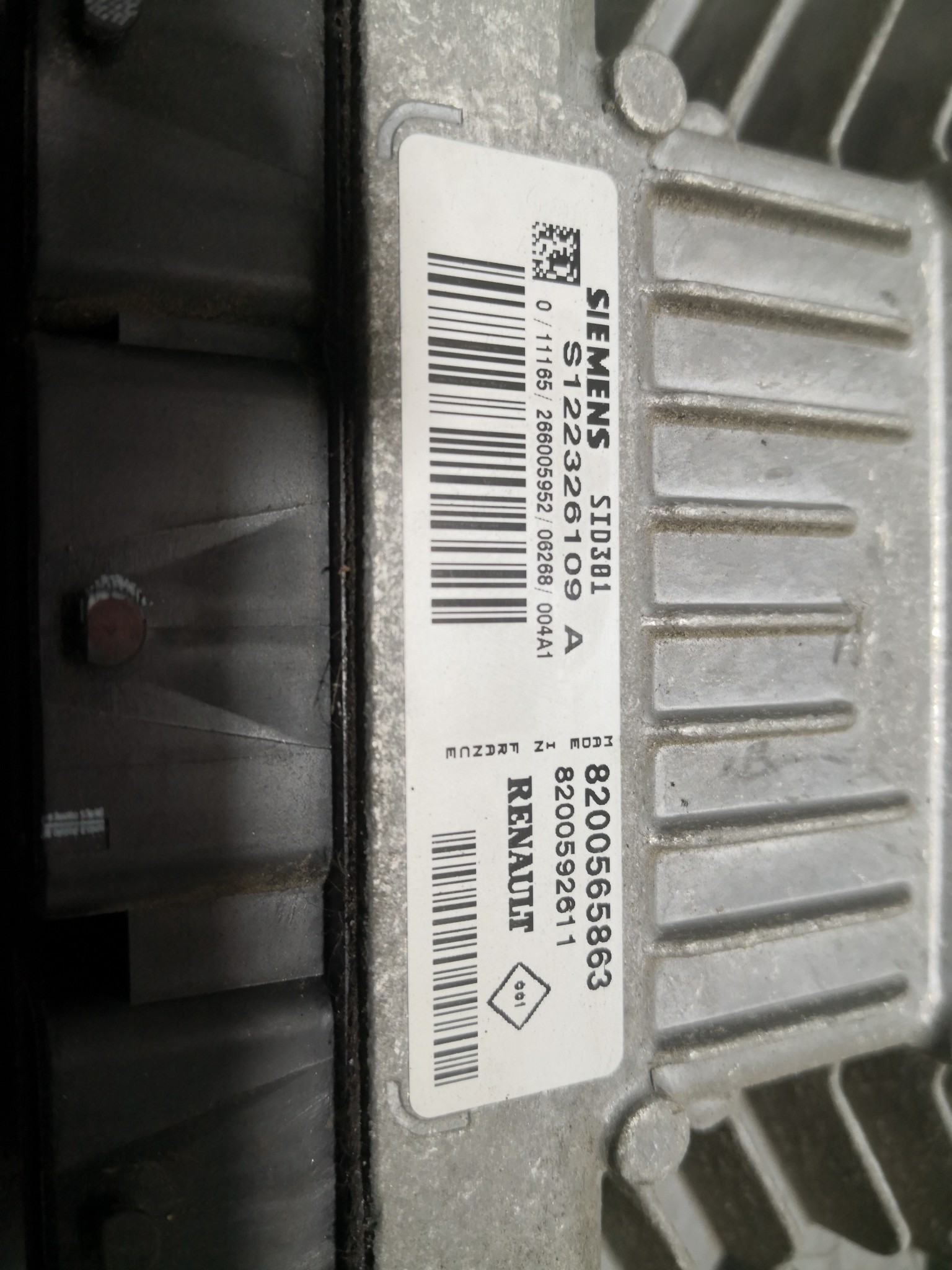 Centralina do Motor RENAULT MEGANE II (BM0/1_, CM0/1_) | 01 - 12 Imagem-1