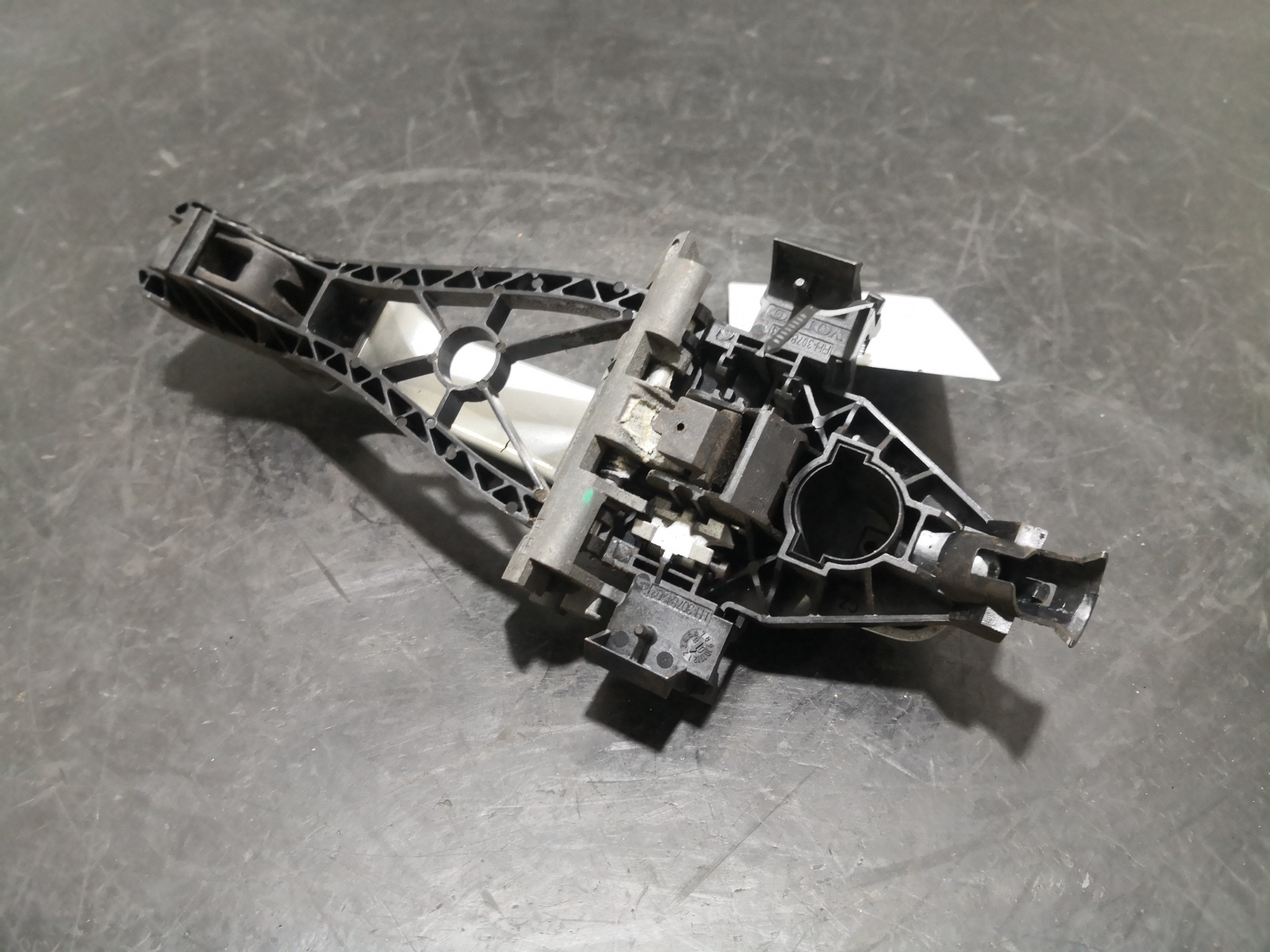 Puxador Exterior Porta Trás Esq VOLVO V50 (545) | 03 - 12 Imagem-3