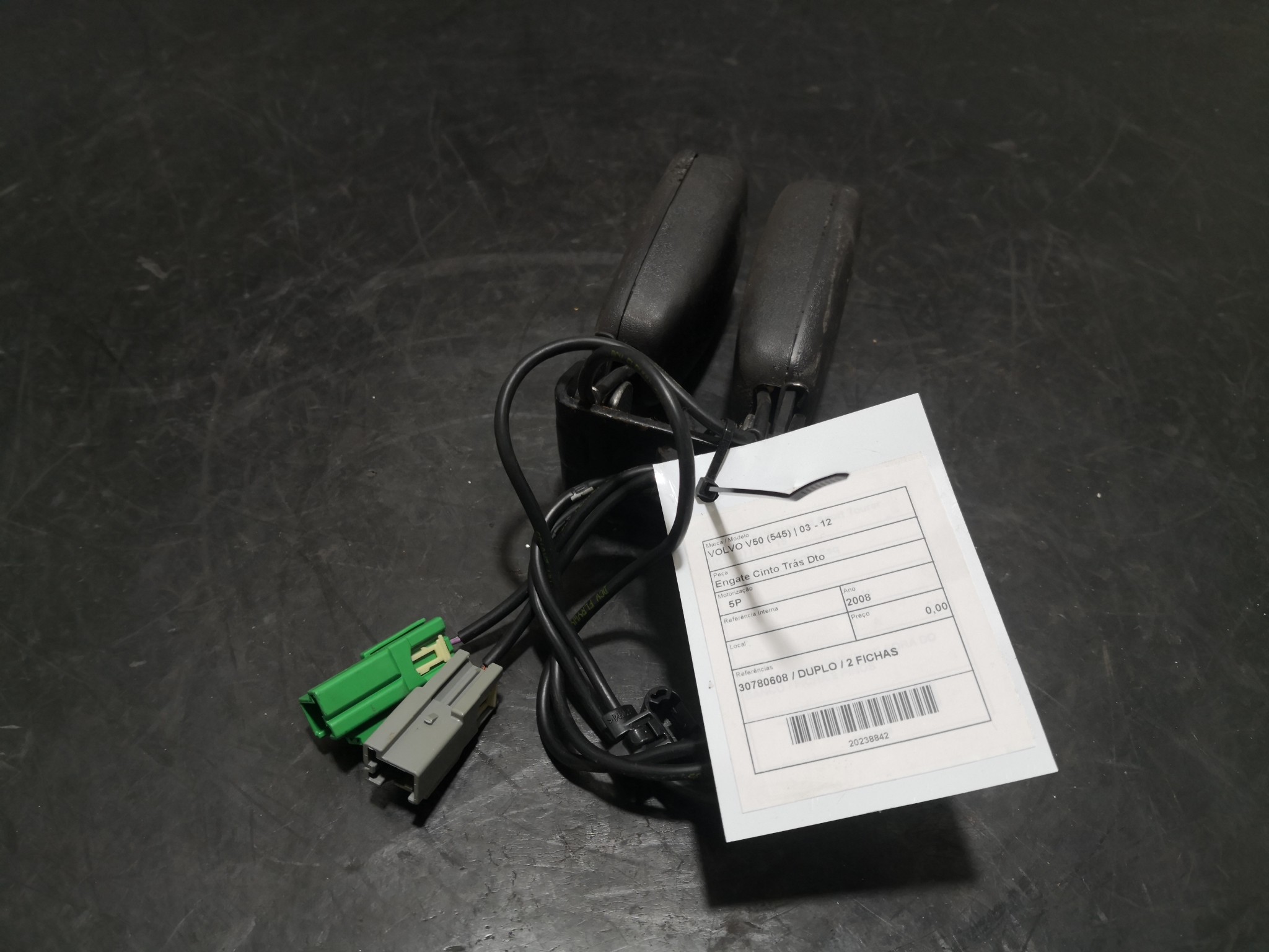 Engate Cinto Trás Dto VOLVO - ID S_98841