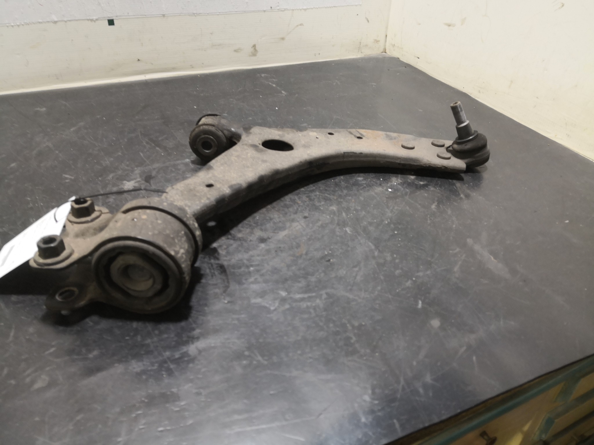 Braço Suspensão Frente Dto FORD FOCUS II (DA_, HCP, DP) | 04 - 13 Imagem-2