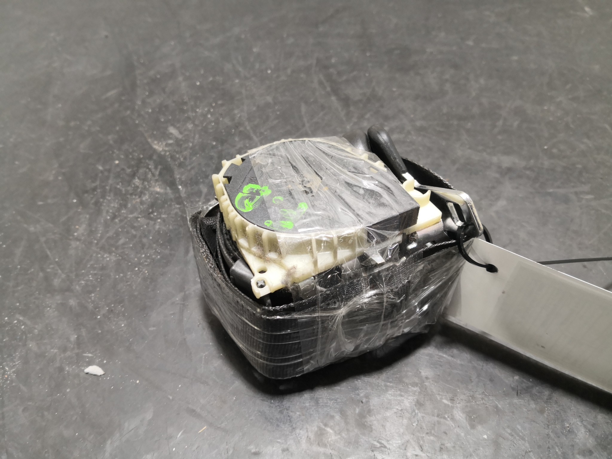 Cinto Frente Dto FORD - ID S_98934