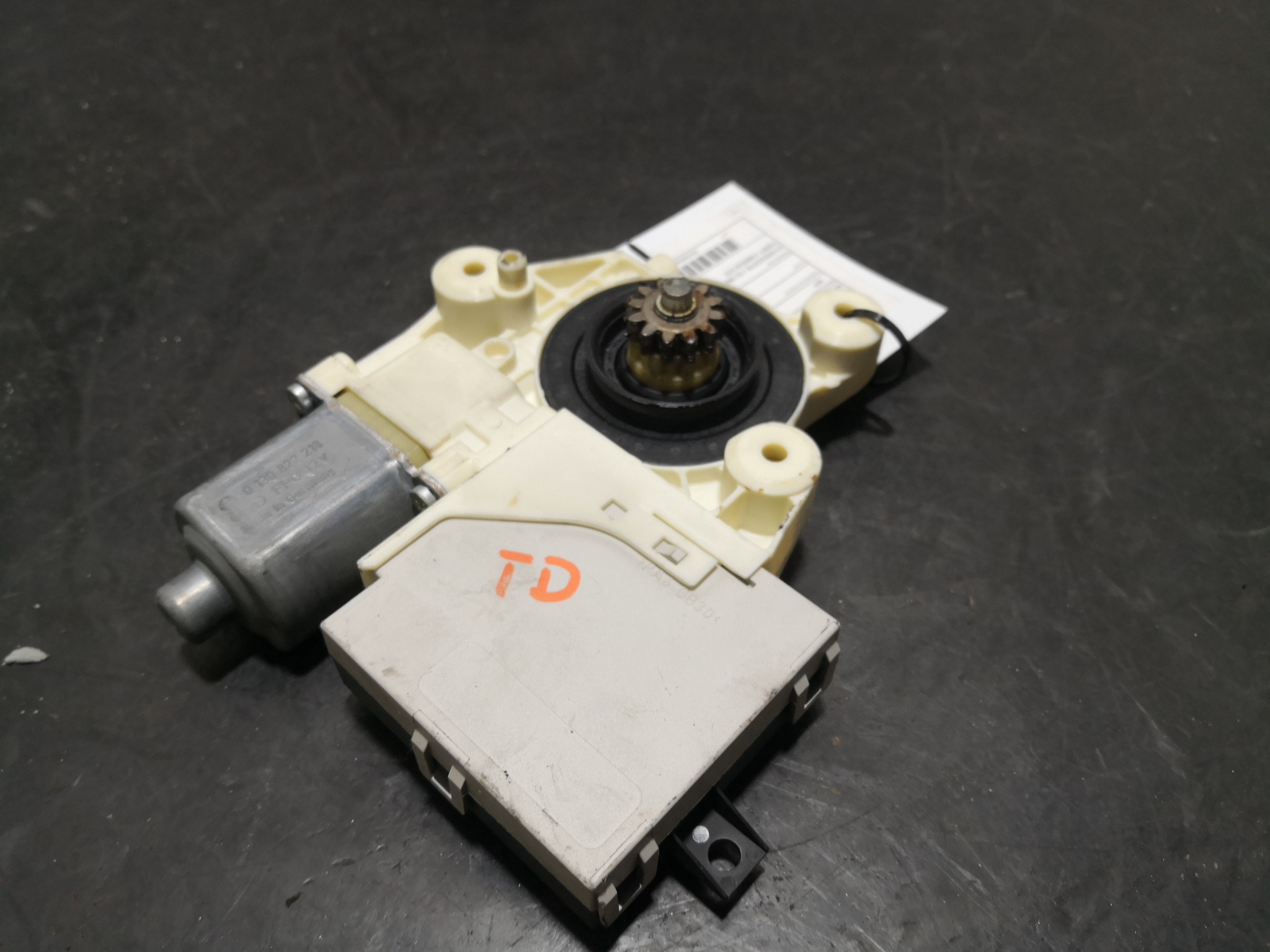 Motor elevador trás drt FORD FOCUS II (DA_, HCP, DP) | 04 - 13 Imagem-3