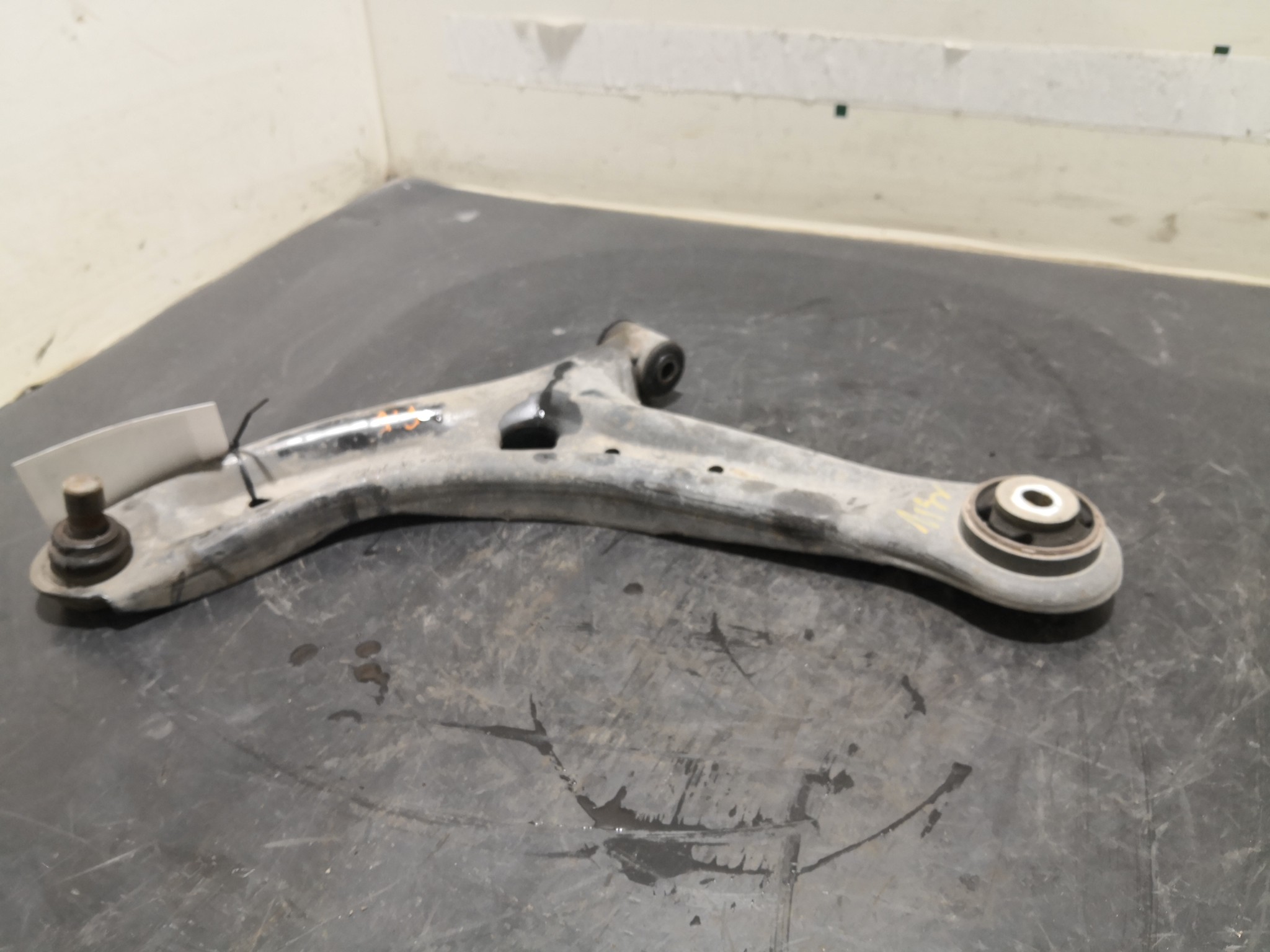 Braço Suspensão Frente Esq FORD FIESTA VI (CB1, CCN) | 08 -  Imagem-1