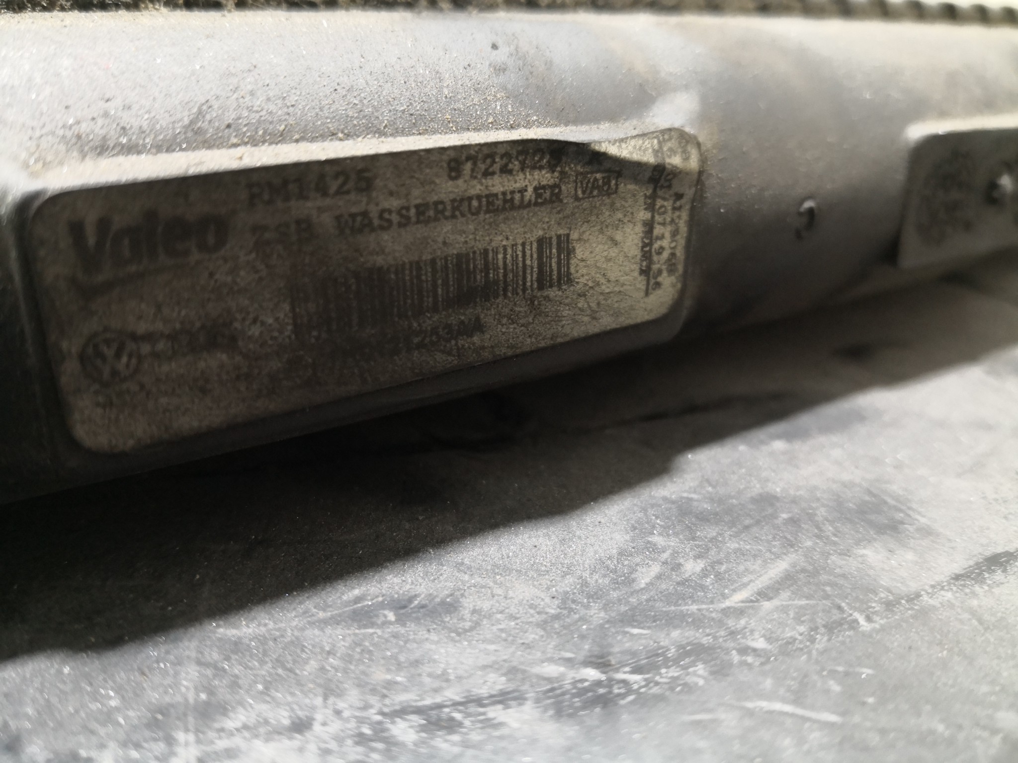 Radiador da água AUDI A3 (8P1) | 03 - 13 Imagem-1