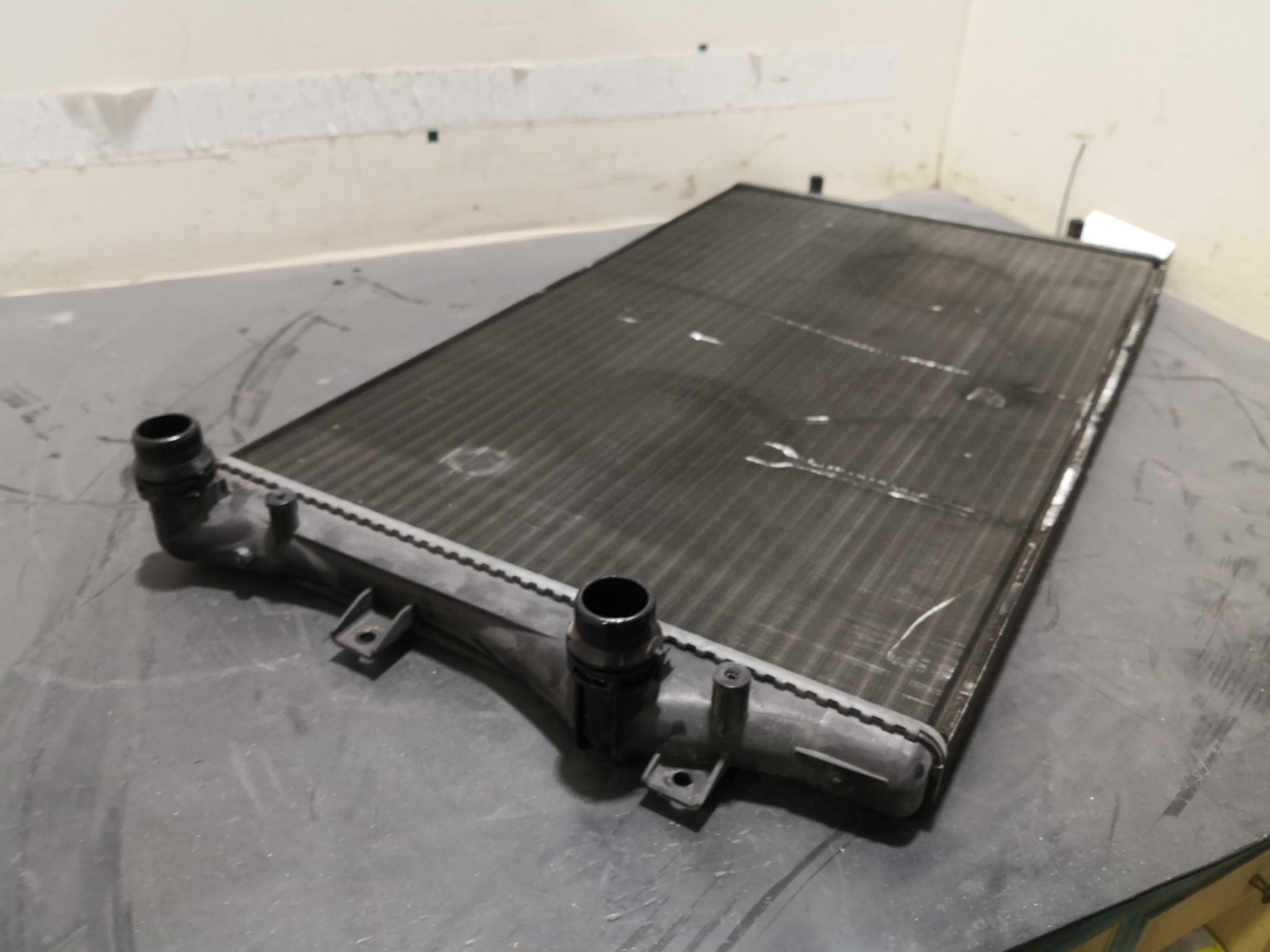 Radiador da água AUDI A3 (8P1) | 03 - 13 Imagem-2