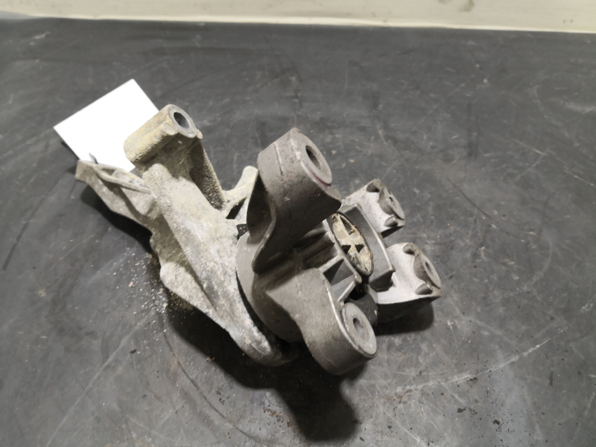 Apoio de Motor MINI MINI (R56) | 05 - 14 Imagem-2