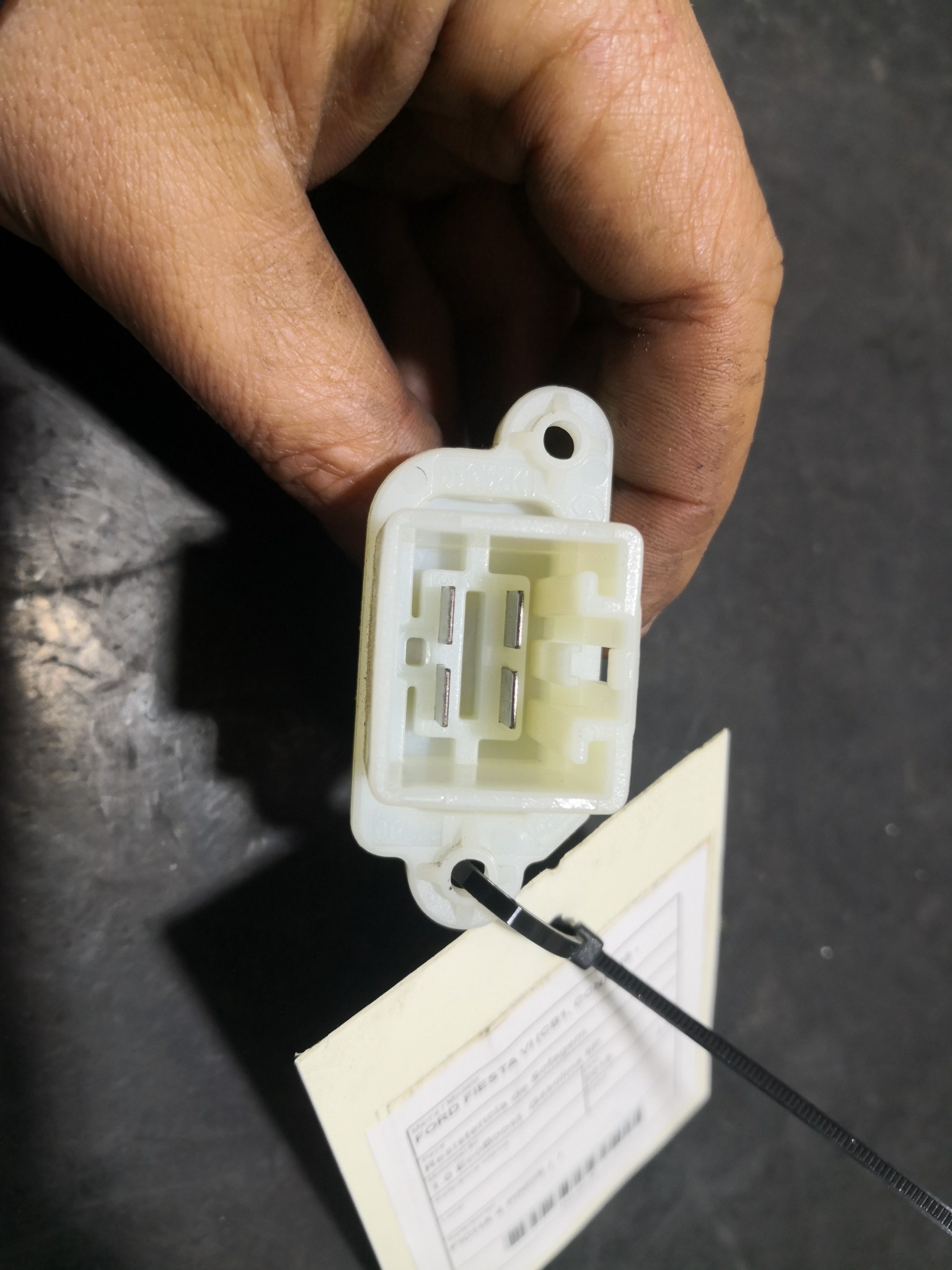 Resistencia de Sofagem FORD FIESTA VI (CB1, CCN) | 08 -  Imagem-2