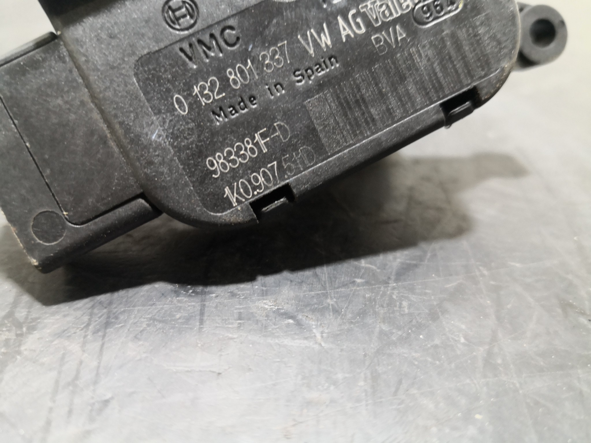 Motor de Comporta AUDI A3 (8P1) | 03 - 13 Imagem-1