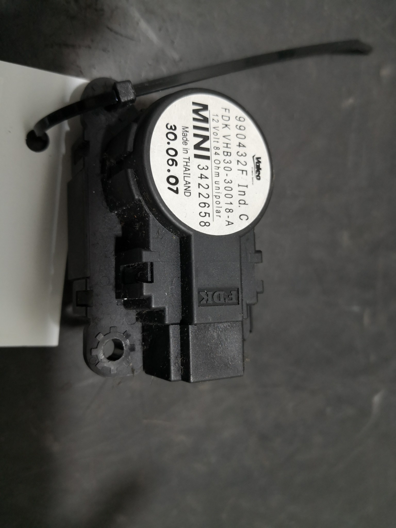 Motor de Comporta MINI MINI (R56) | 05 - 14 Imagem-1