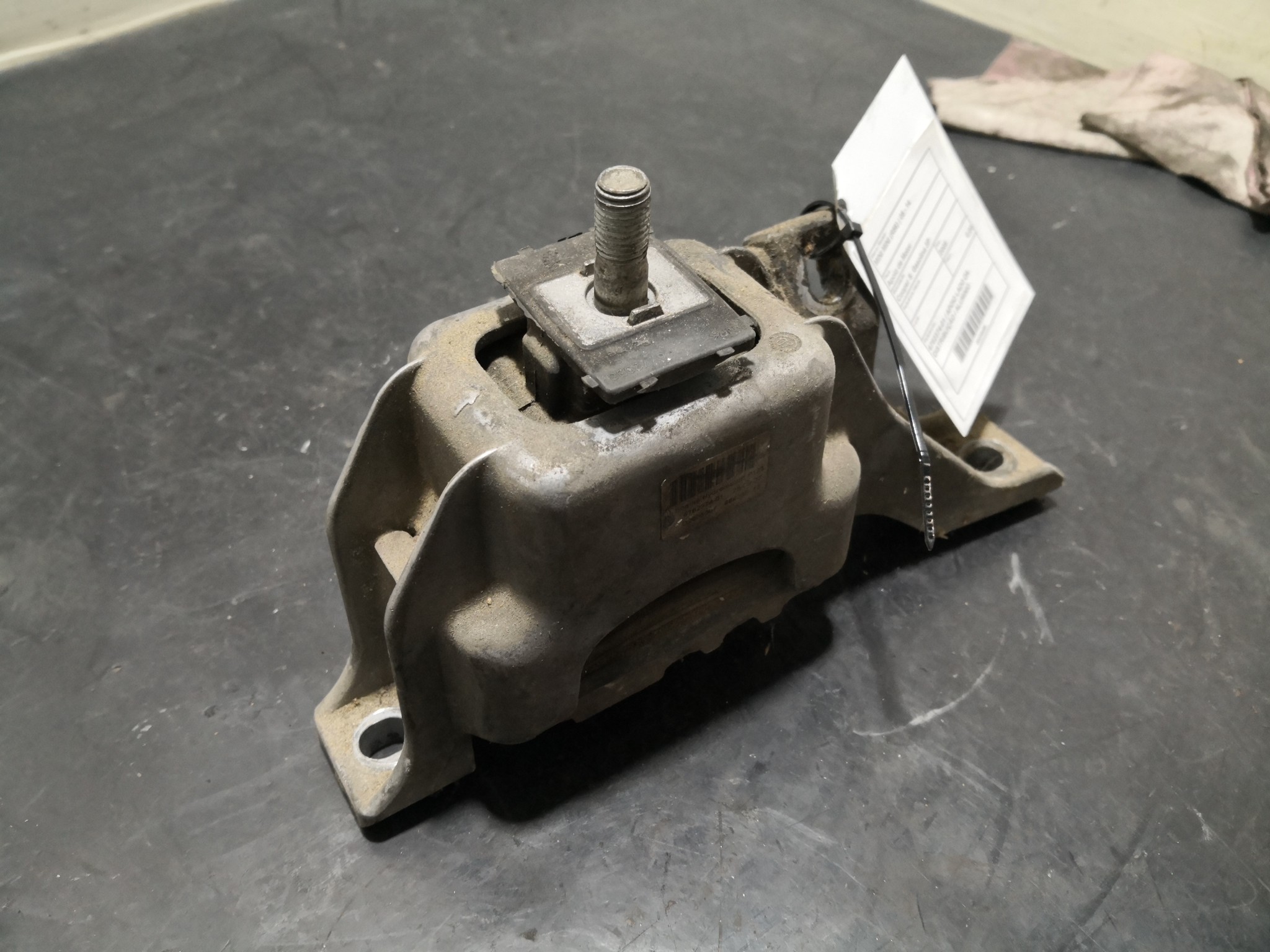 Apoio de Motor MINI MINI (R56) | 05 - 14 Imagem-3