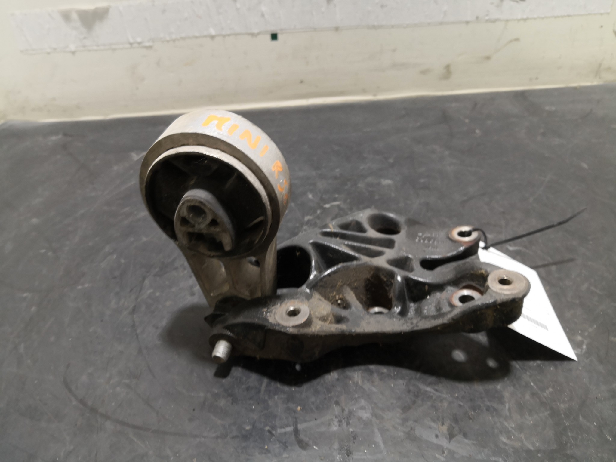 Apoio de Motor MINI MINI (R56) | 05 - 14 Imagem-2