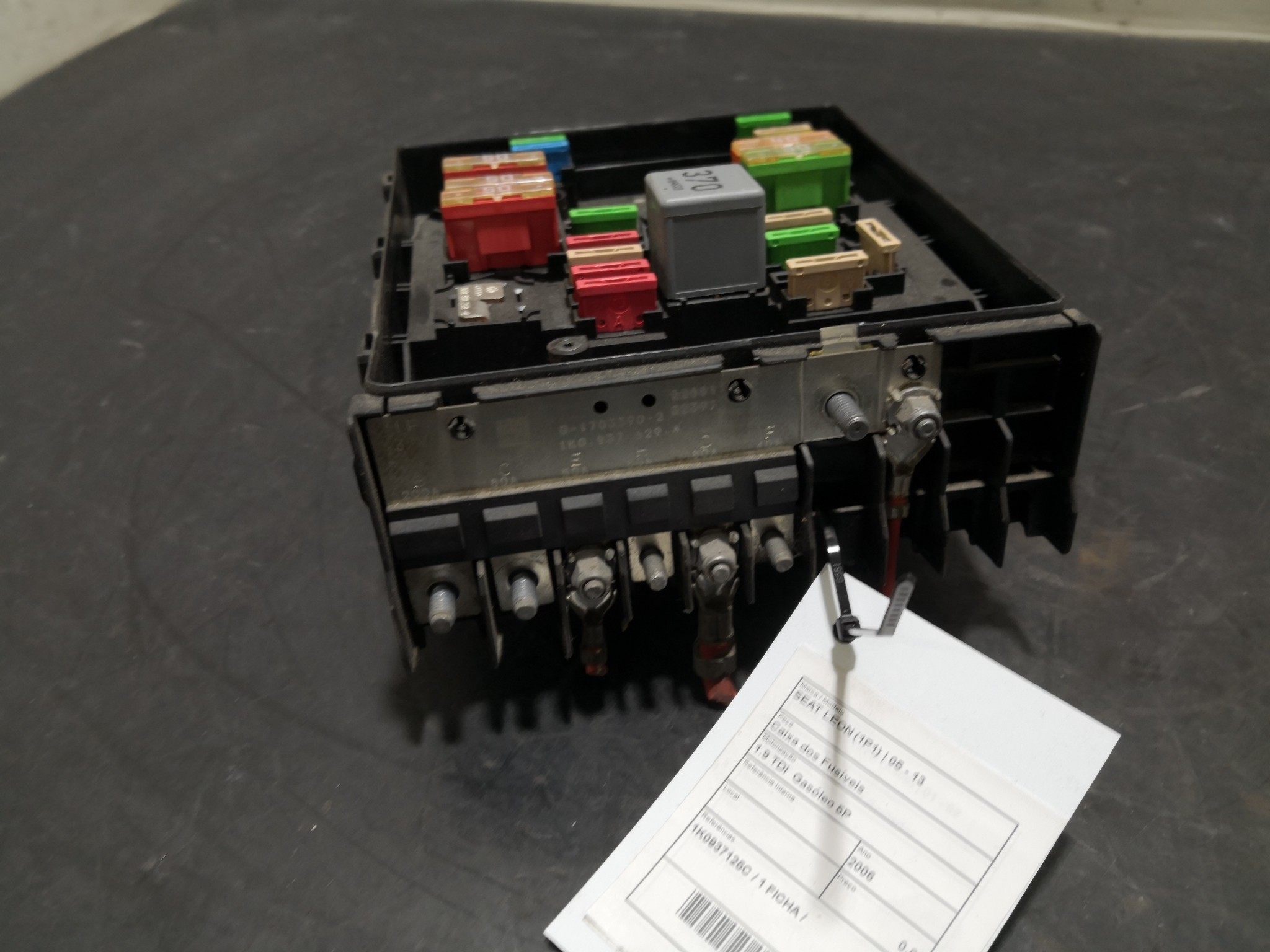 Caixa dos Fusíveis SEAT LEON (1P1) | 05 - 13 Imagem-2