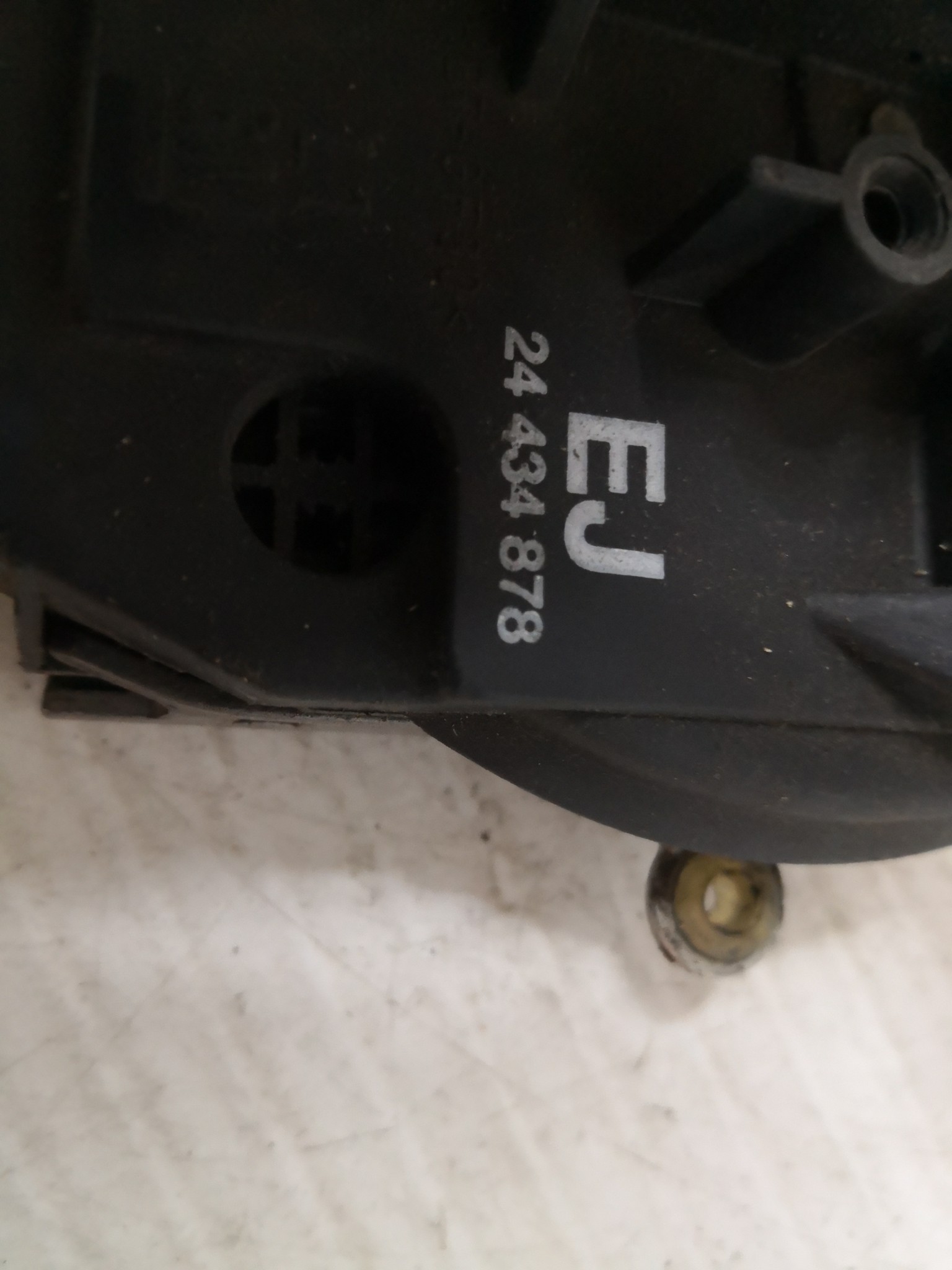 Fecho da Porta Frente Esq OPEL CORSA C (X01) | 00 - 09 Imagem-3