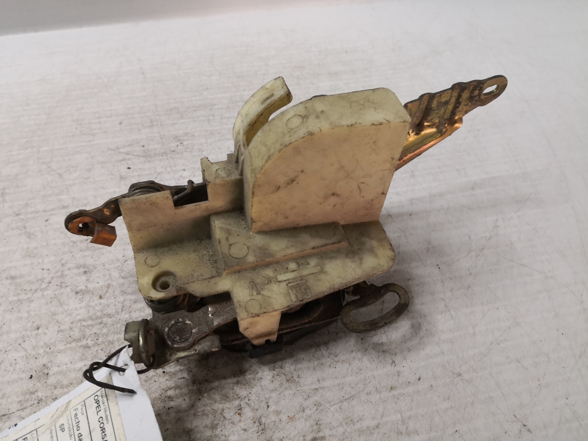 Fecho da Porta Frente Dto OPEL - ID S_34538