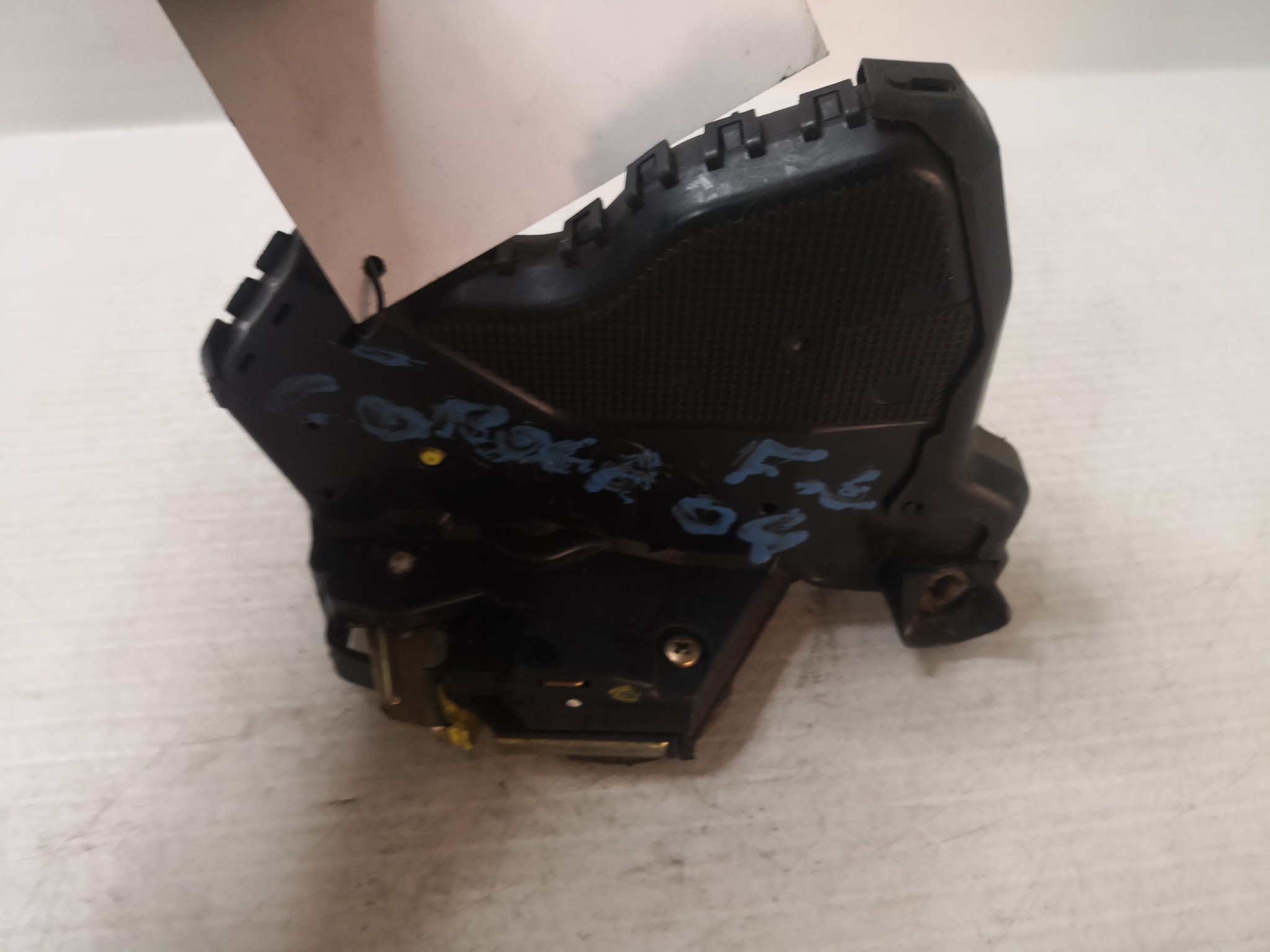 Fecho da Porta Frente Esq TOYOTA COROLLA (_E12_) | 01 - 07 Imagem-3