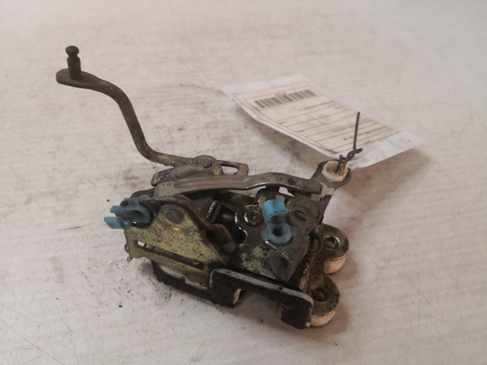 Fecho da Porta Frente Esq HYUNDAI H100 Caixa | 93 - 07 Imagem-1