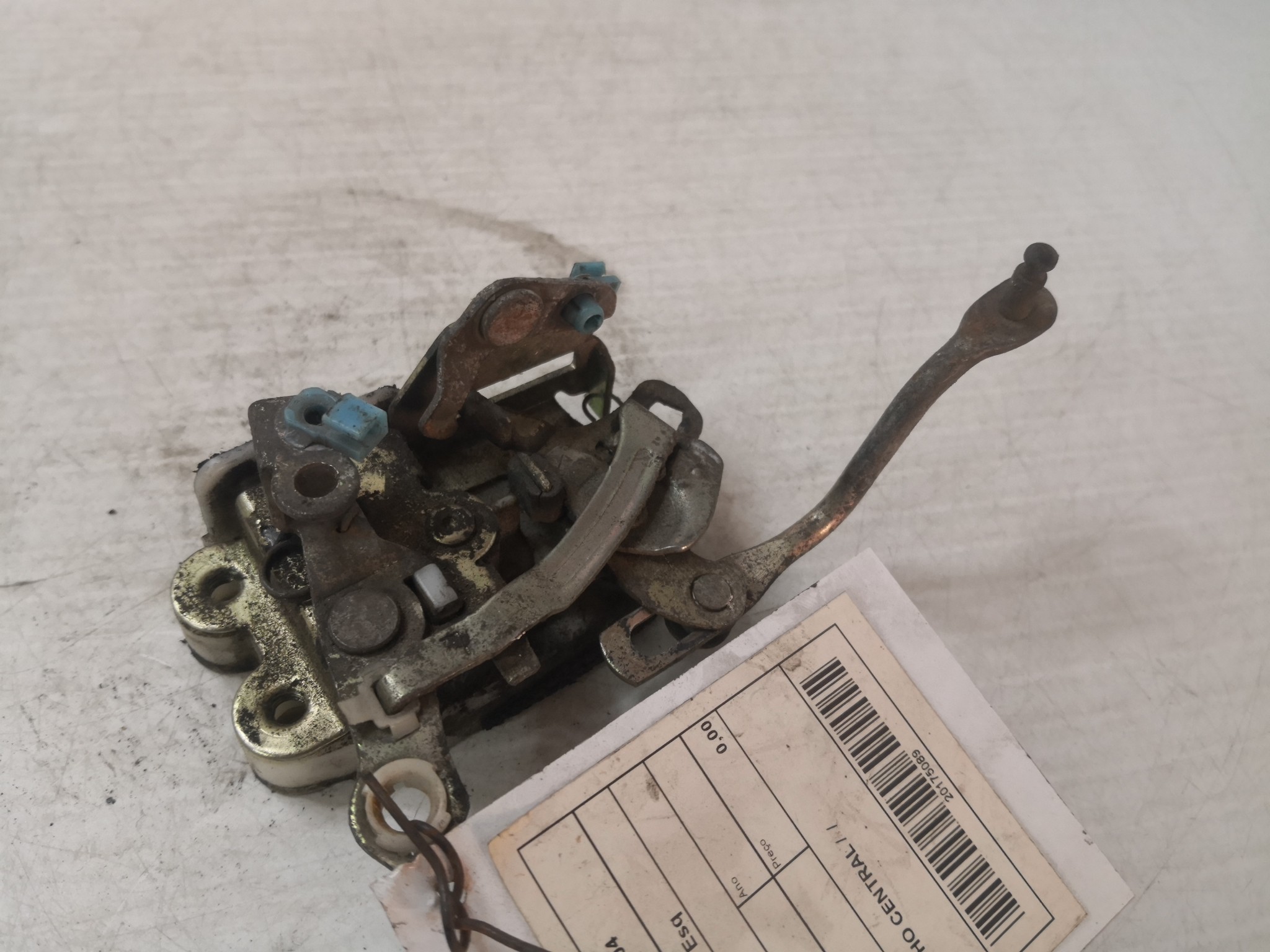 Fecho da Porta Frente Esq HYUNDAI H100 Caixa | 93 - 07 Imagem-2