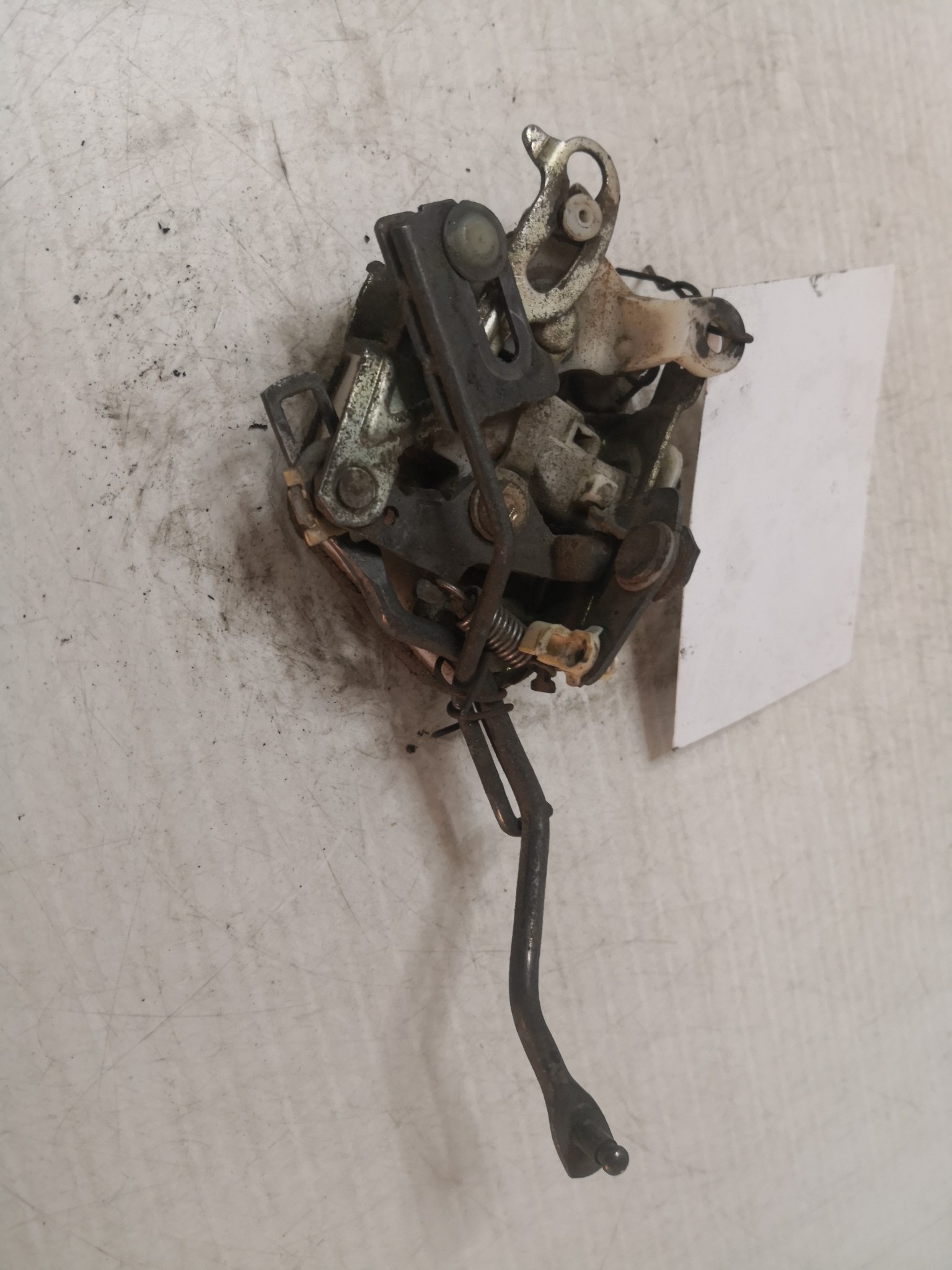 Fecho da Porta Frente Esq HYUNDAI - ID S_35090