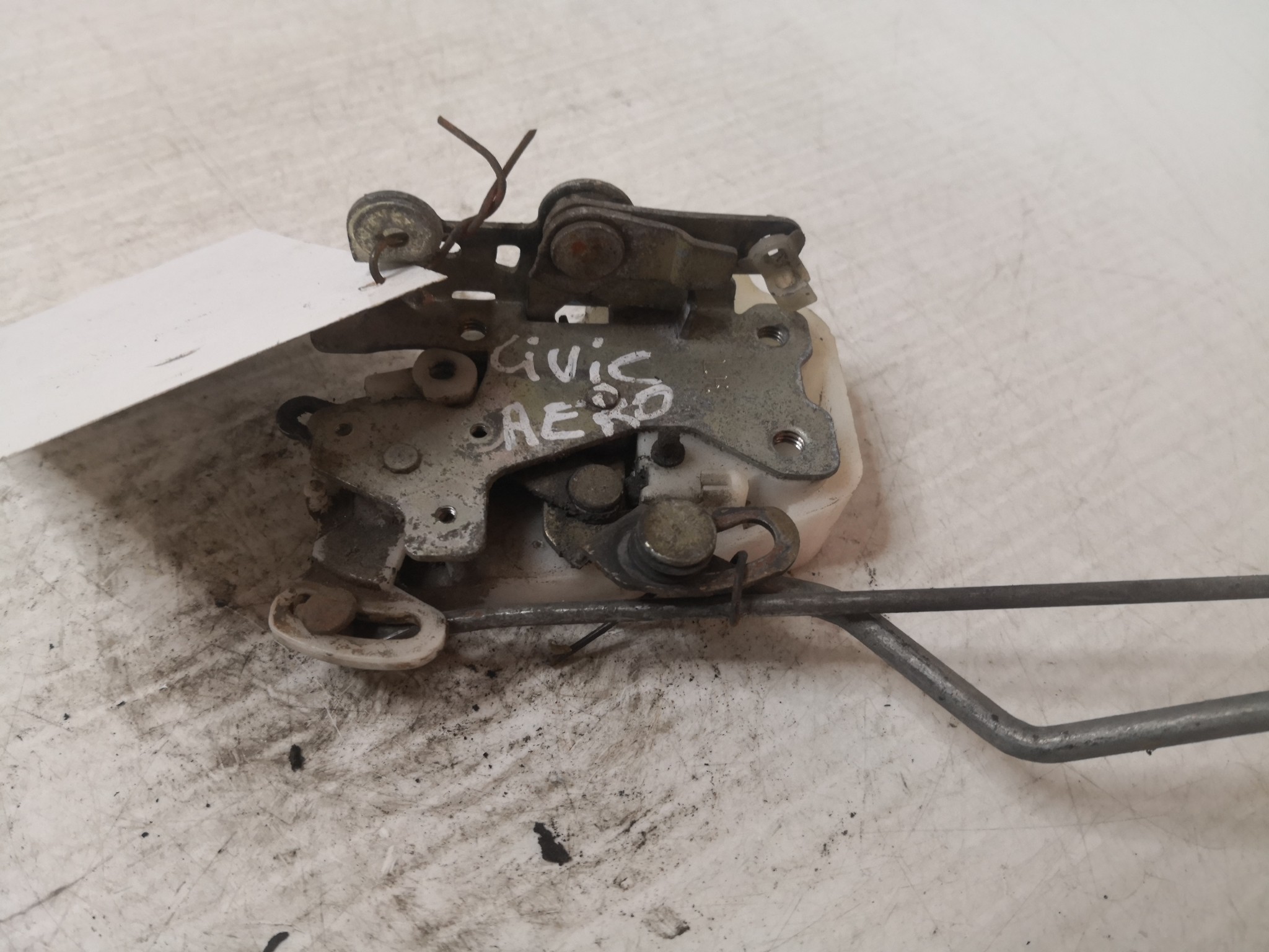 Fecho da Porta Frente Esq HONDA - ID S_36366