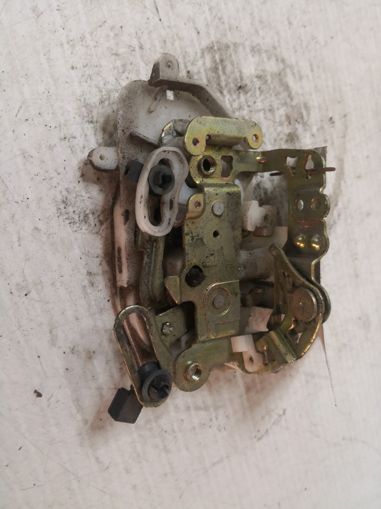 Fecho da Porta Frente Esq HONDA CIVIC VII Hatchback (EU, EP, EV) | 99 - 06 Imagem-2