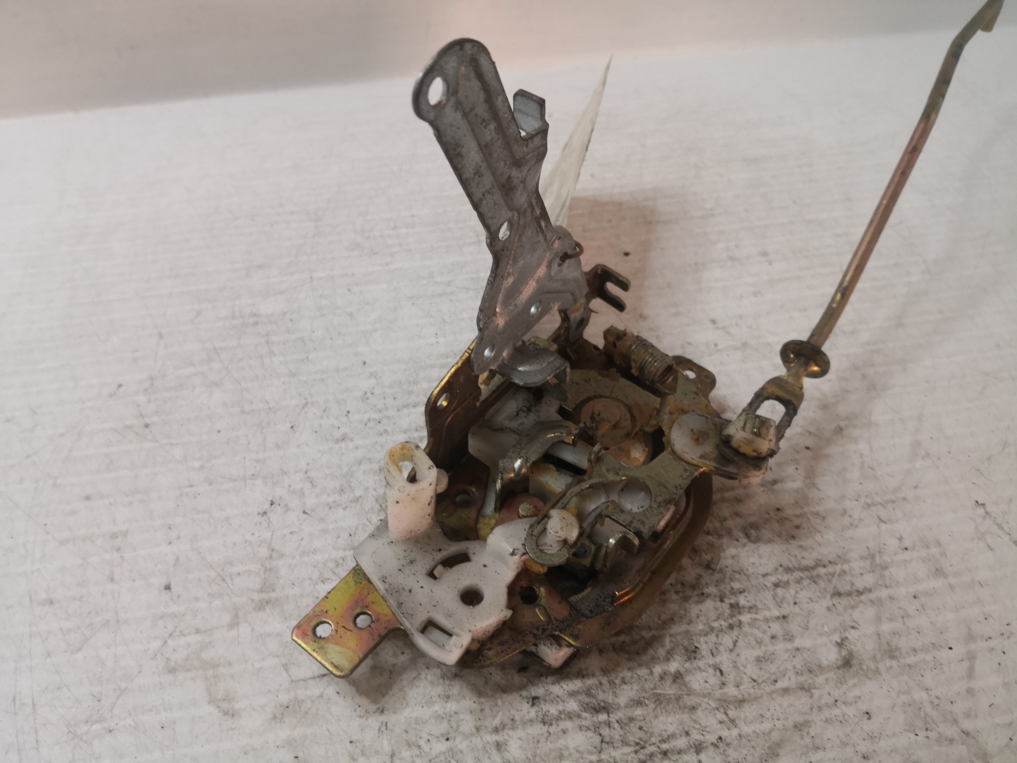 Fecho da Porta Frente Esq MAZDA 6 três volumes (GG) | 02 - 08 Imagem-2