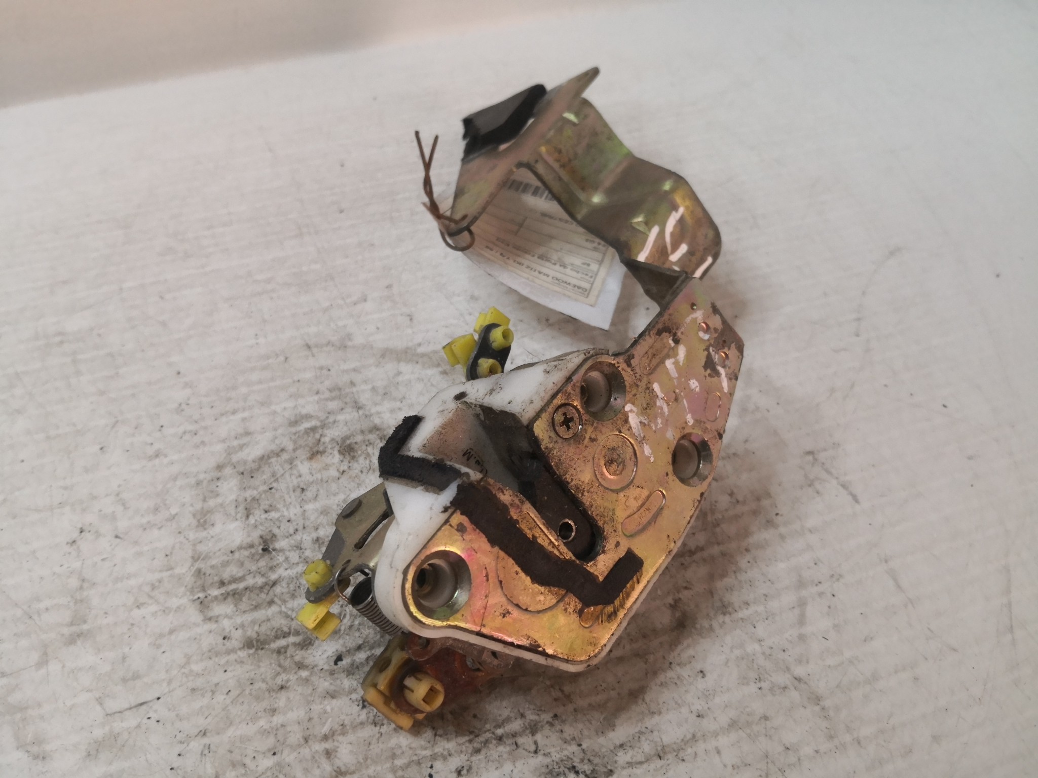 Fecho da Porta Frente Esq DAEWOO - ID S_36351