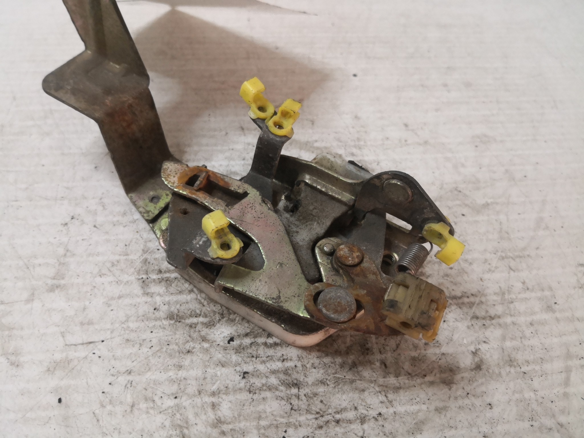 Fecho da Porta Frente Esq DAEWOO MATIZ (M100, M150) | 98 -  Imagem-3