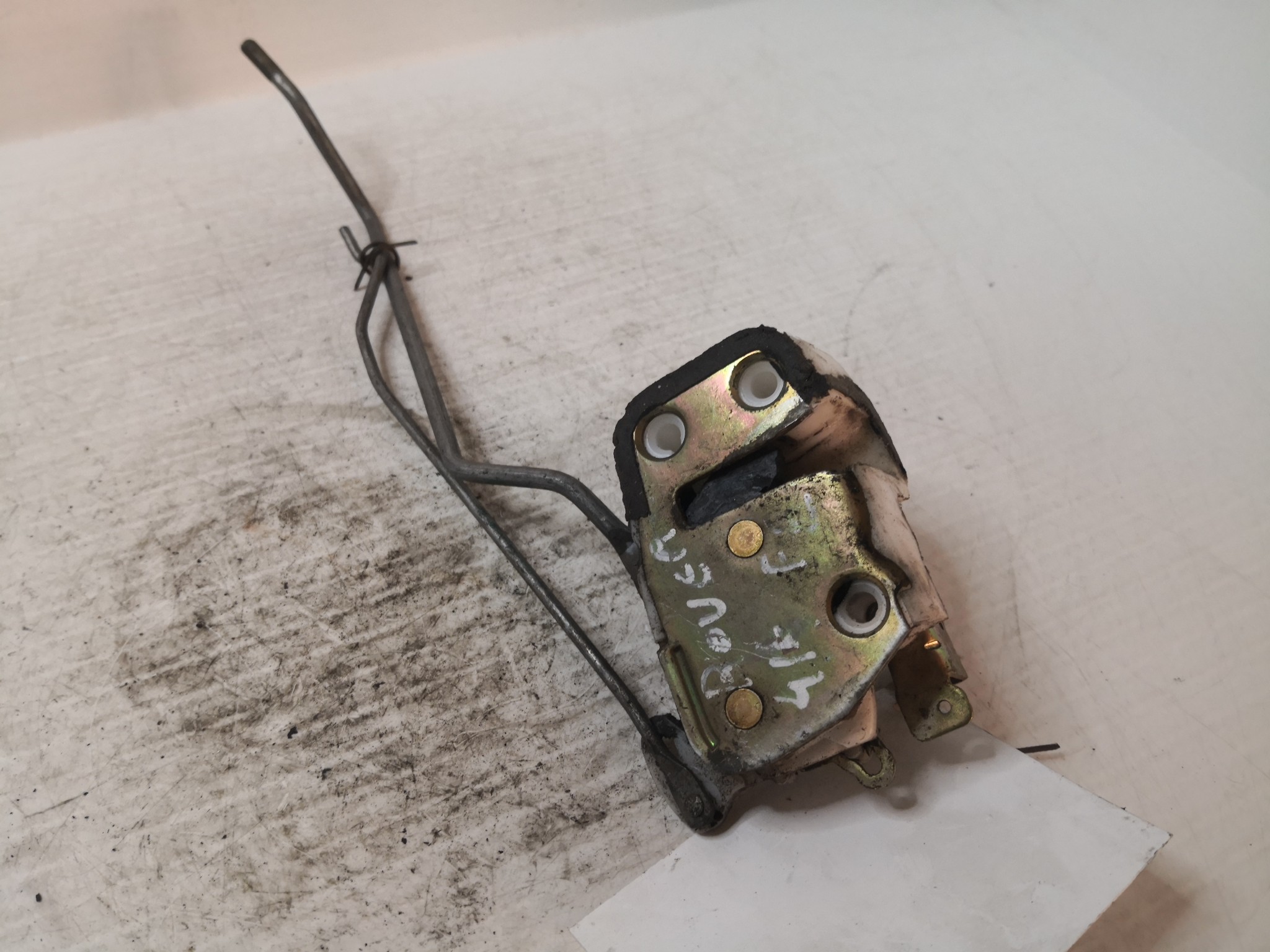 Fecho da Porta Frente Esq ROVER - ID S_35078