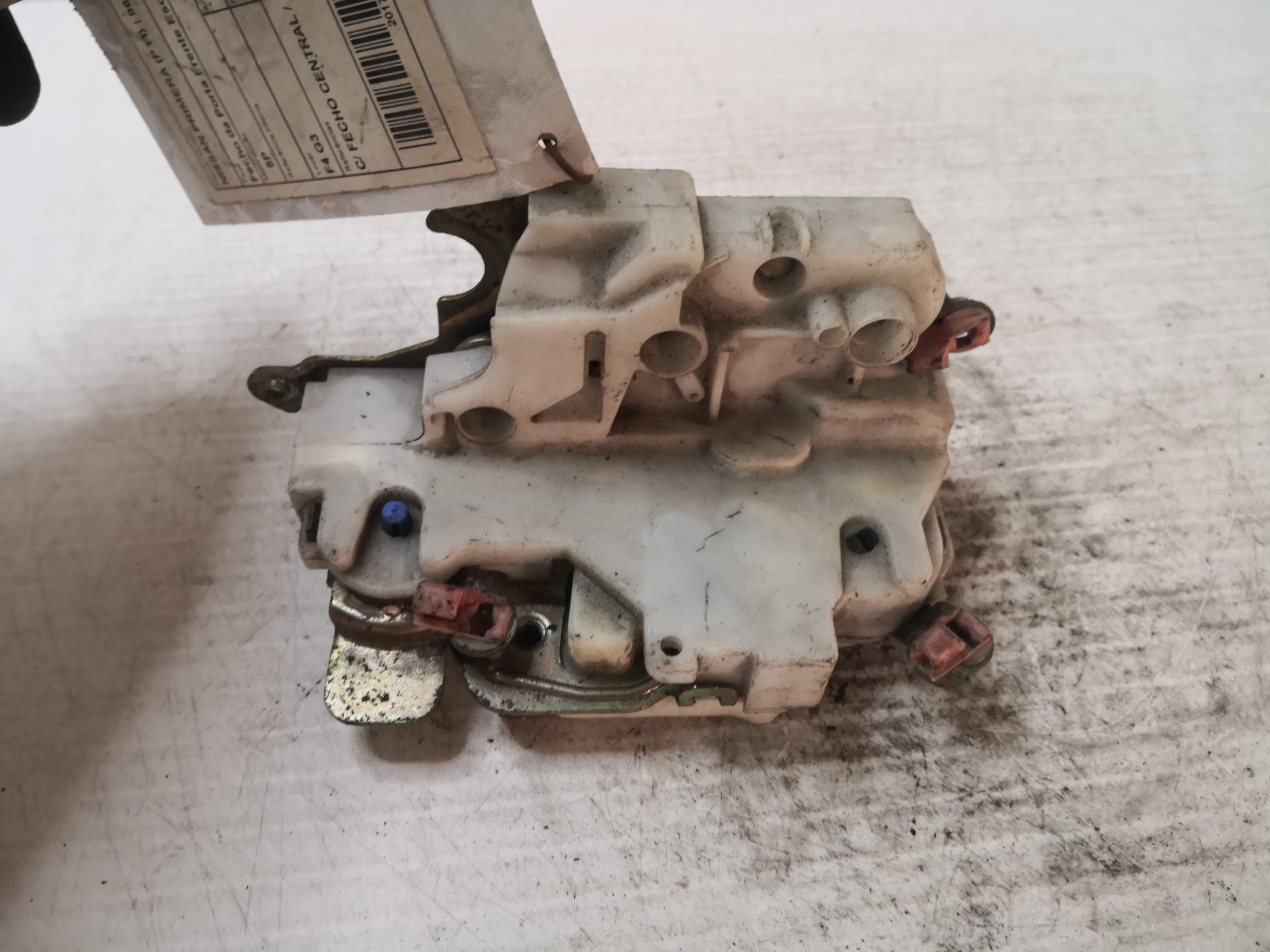 Fecho da Porta Frente Esq NISSAN PRIMERA (P11) | 96 - 01 Imagem-2