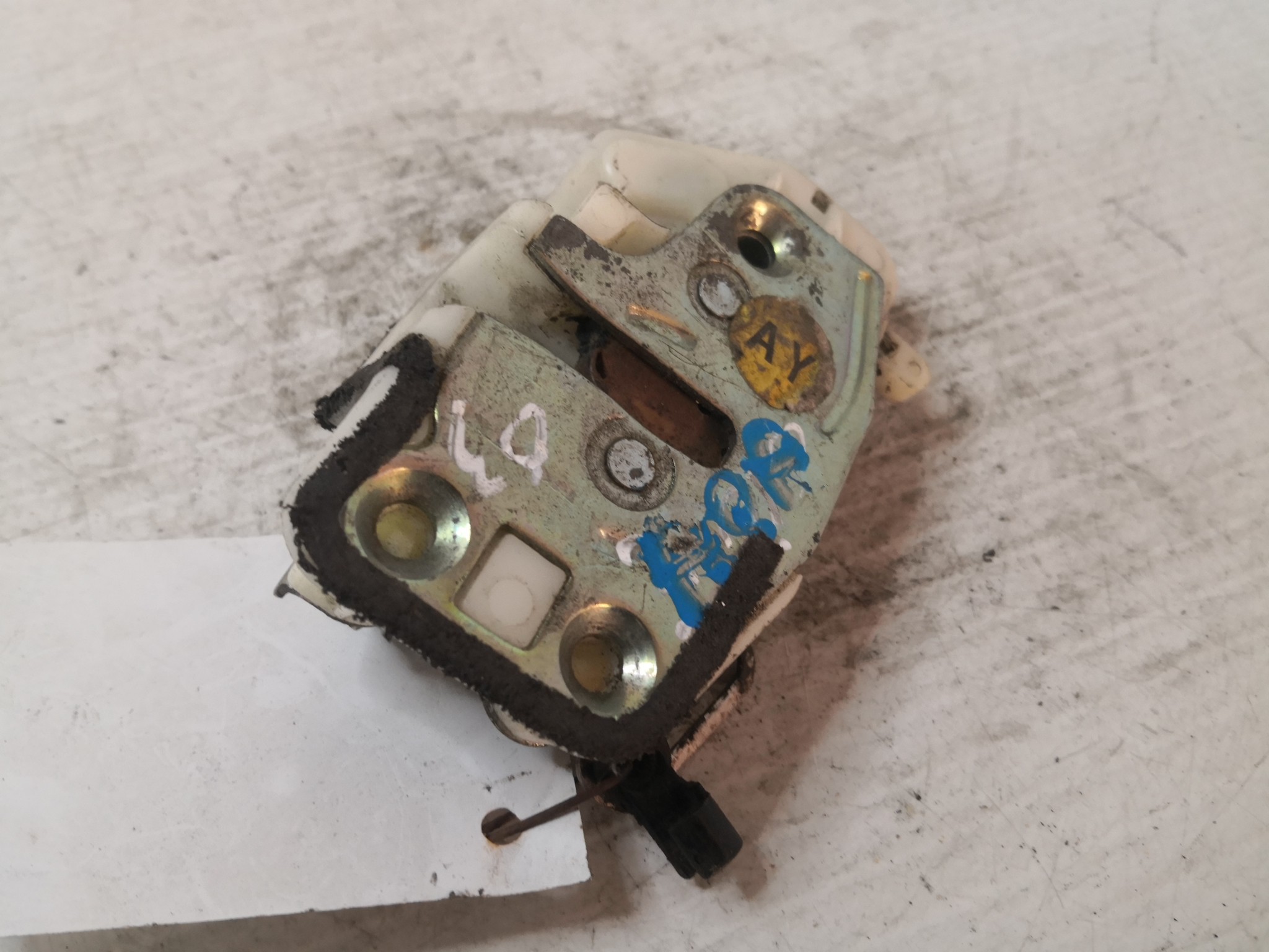 Fecho da Porta Frente Esq HONDA - ID S_35083